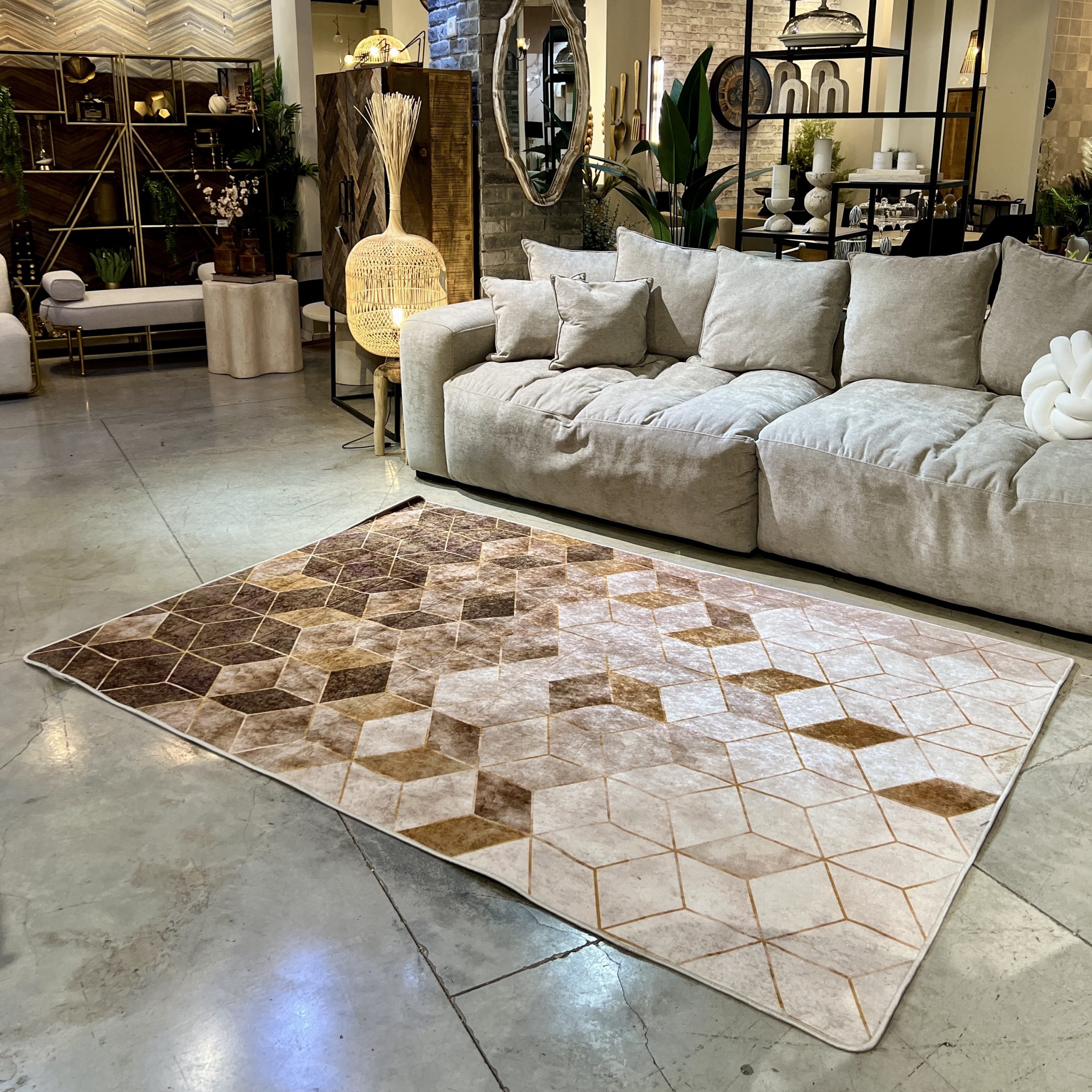 שטיח גאומטרי קוביות תלת מימד גווני חום שטיח גאומטרי קוביות תלת מימד גווני חום