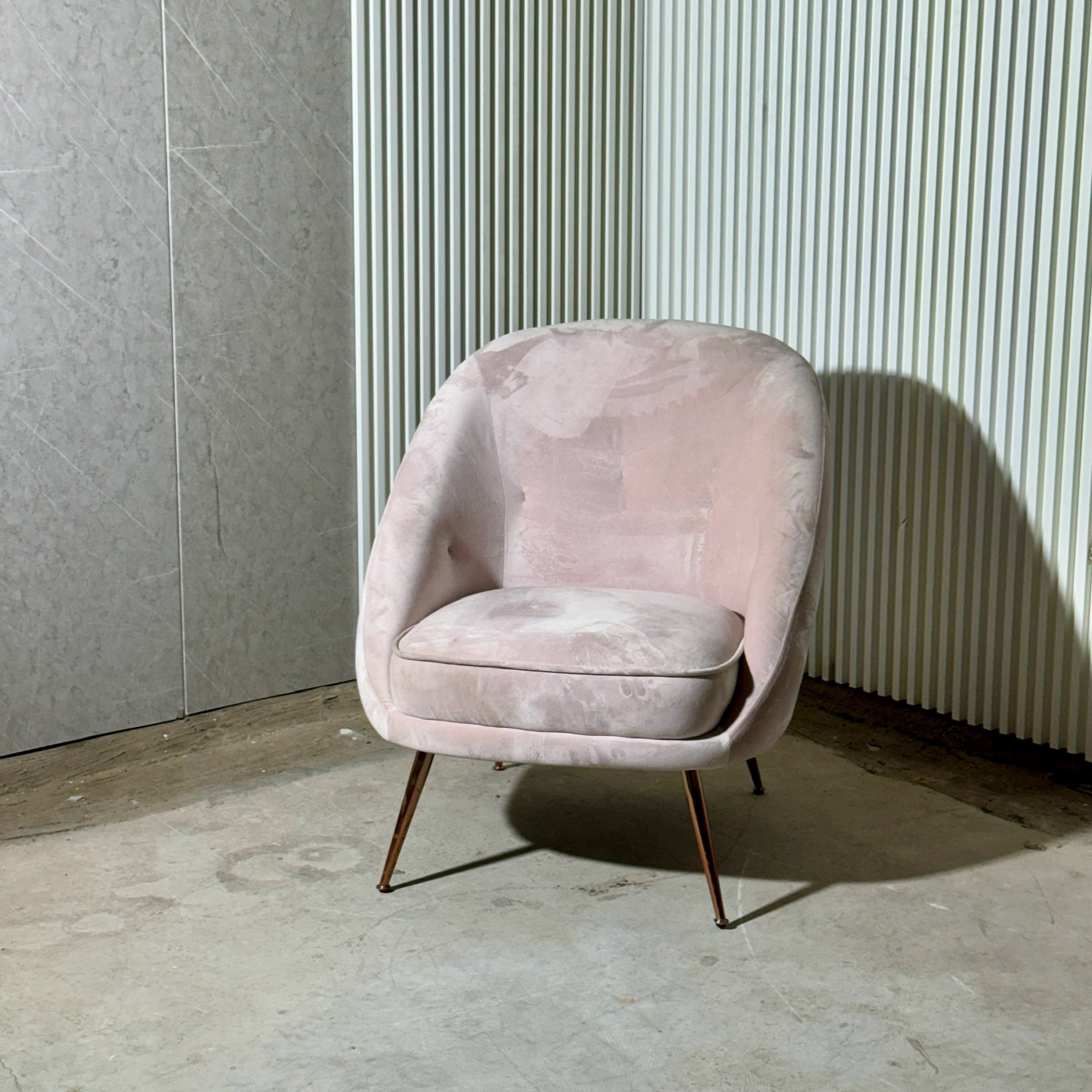 כורסא דגם מיה קטיפה ניוד