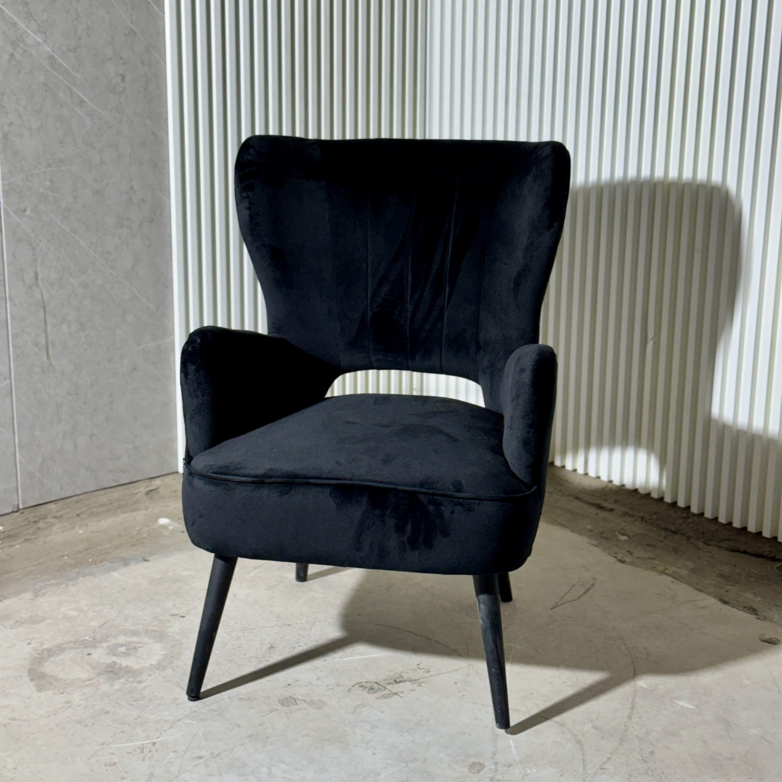 כורסא דגם לורן קטיפה שחור