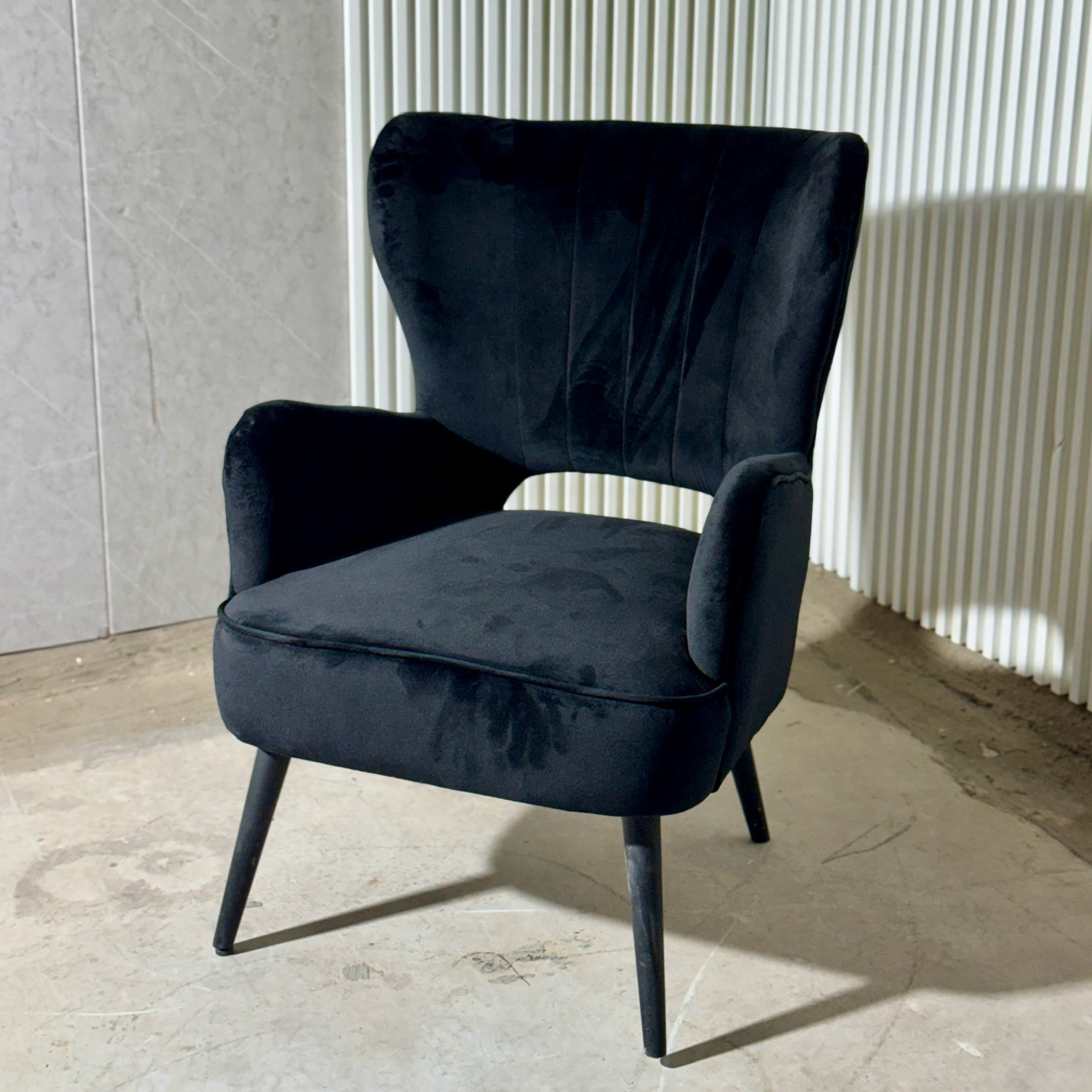 כורסא דגם לורן קטיפה שחור