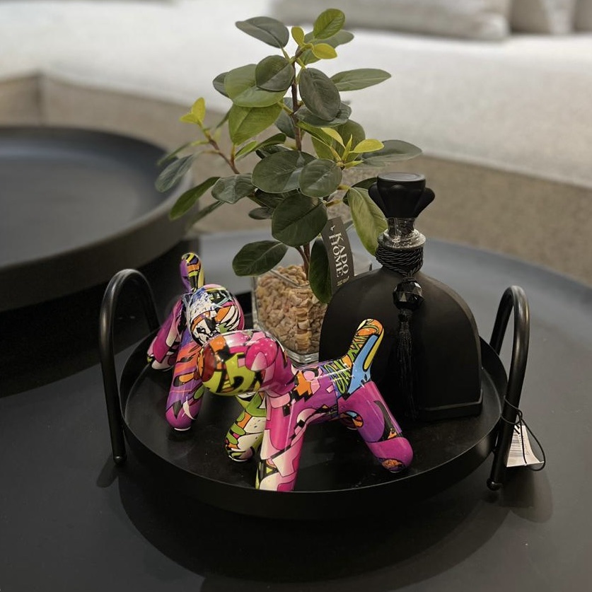 פסל כלב מודרני צבעוני גרפיטי קטן פסל כלב מודרני צבעוני גרפיטי קטן