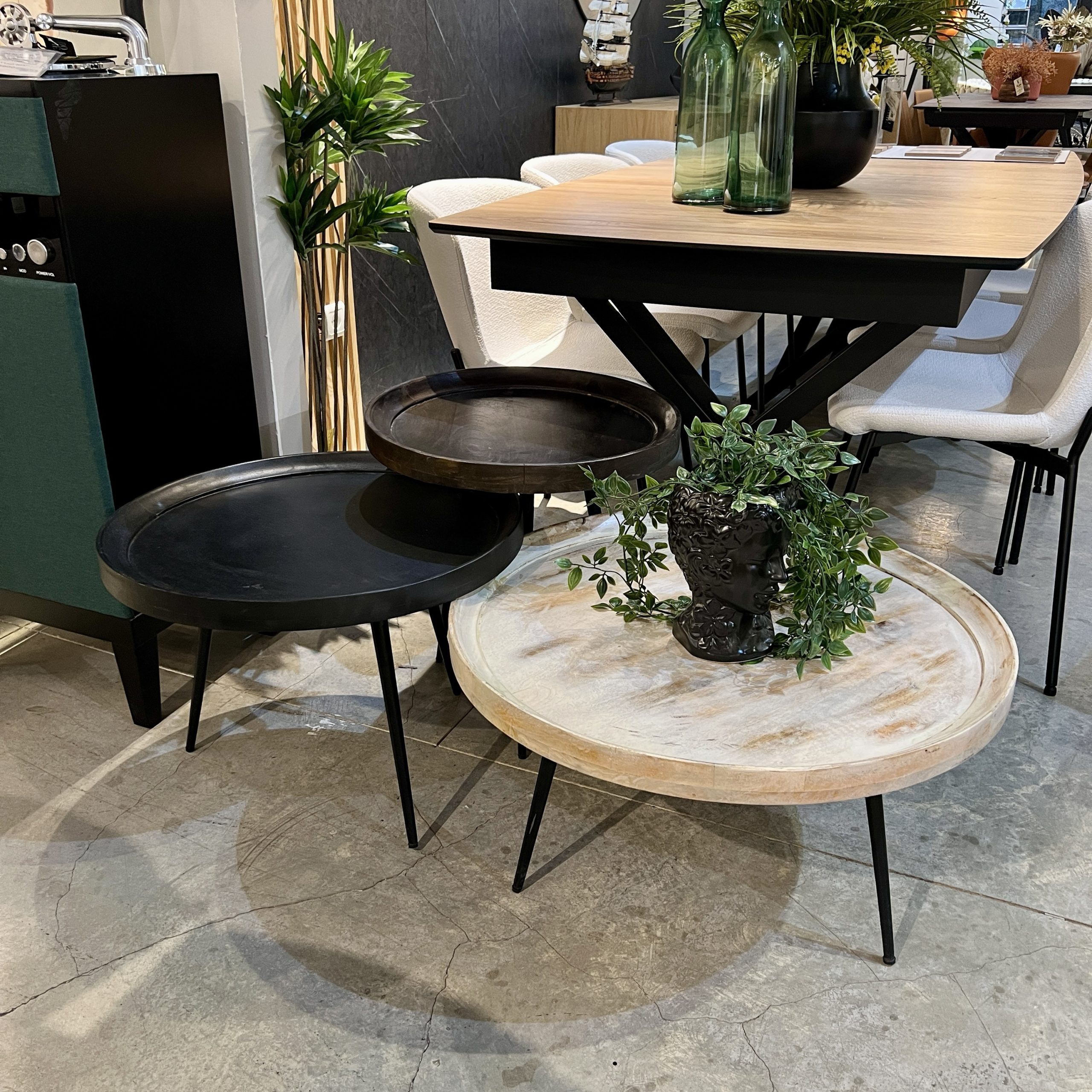 סט 3 שולחנות סלון עגולים דגם טנריף סט 3 שולחנות סלון עגולים דגם טנריף