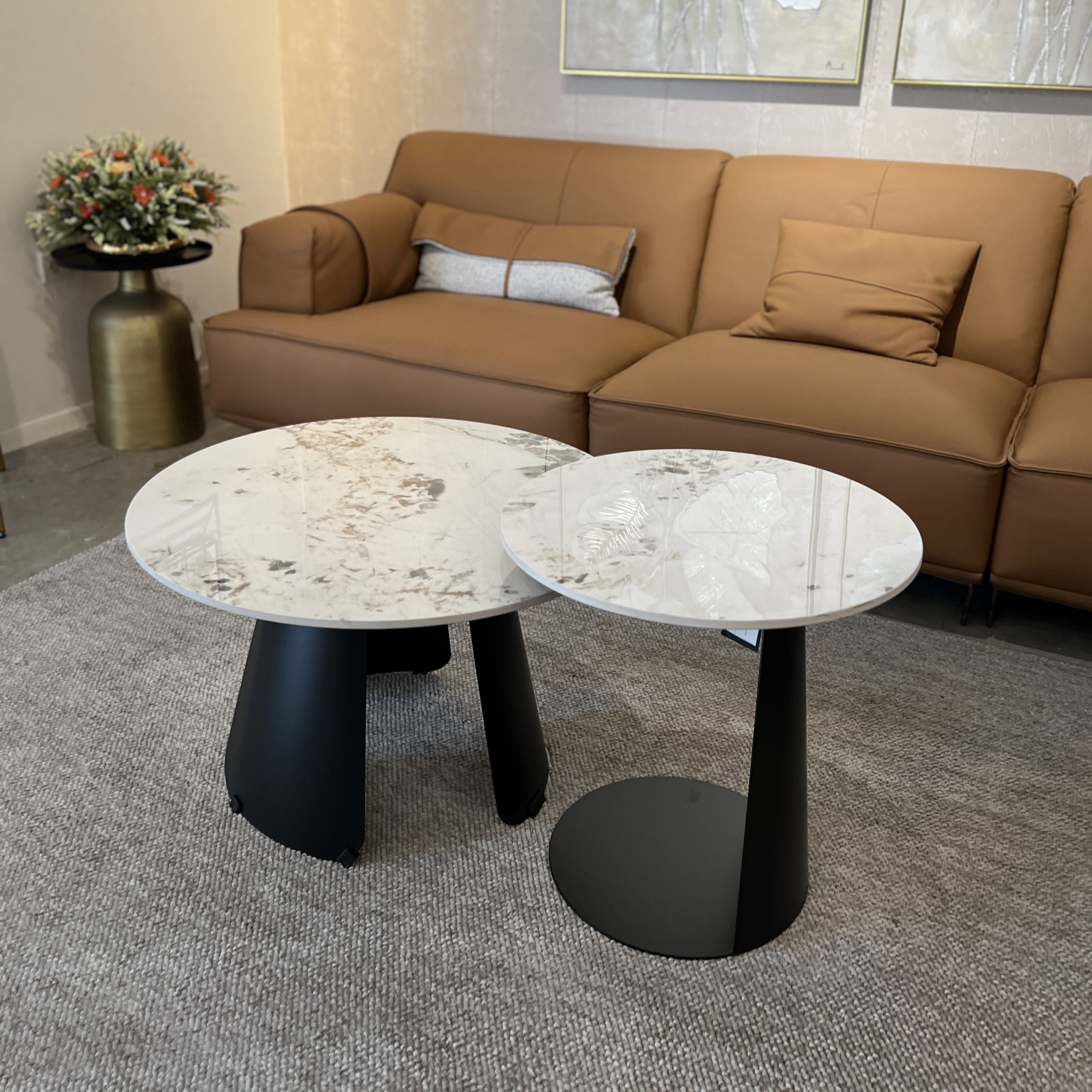 סט שולחנות סלון עם נשכן מרבל דגם סופיטל סט שולחנות סלון עם נשכן מרבל דגם סופיטל