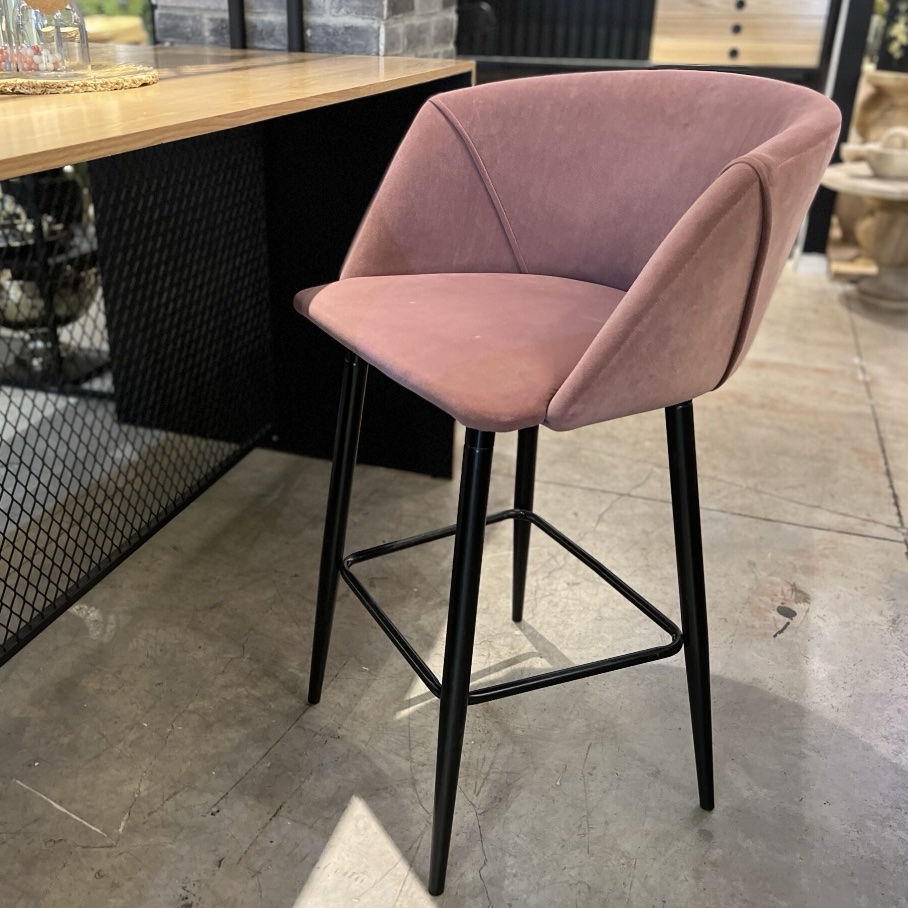 כיסא בר דגם ספיר ורוד כיסא בר דגם ספיר ורוד