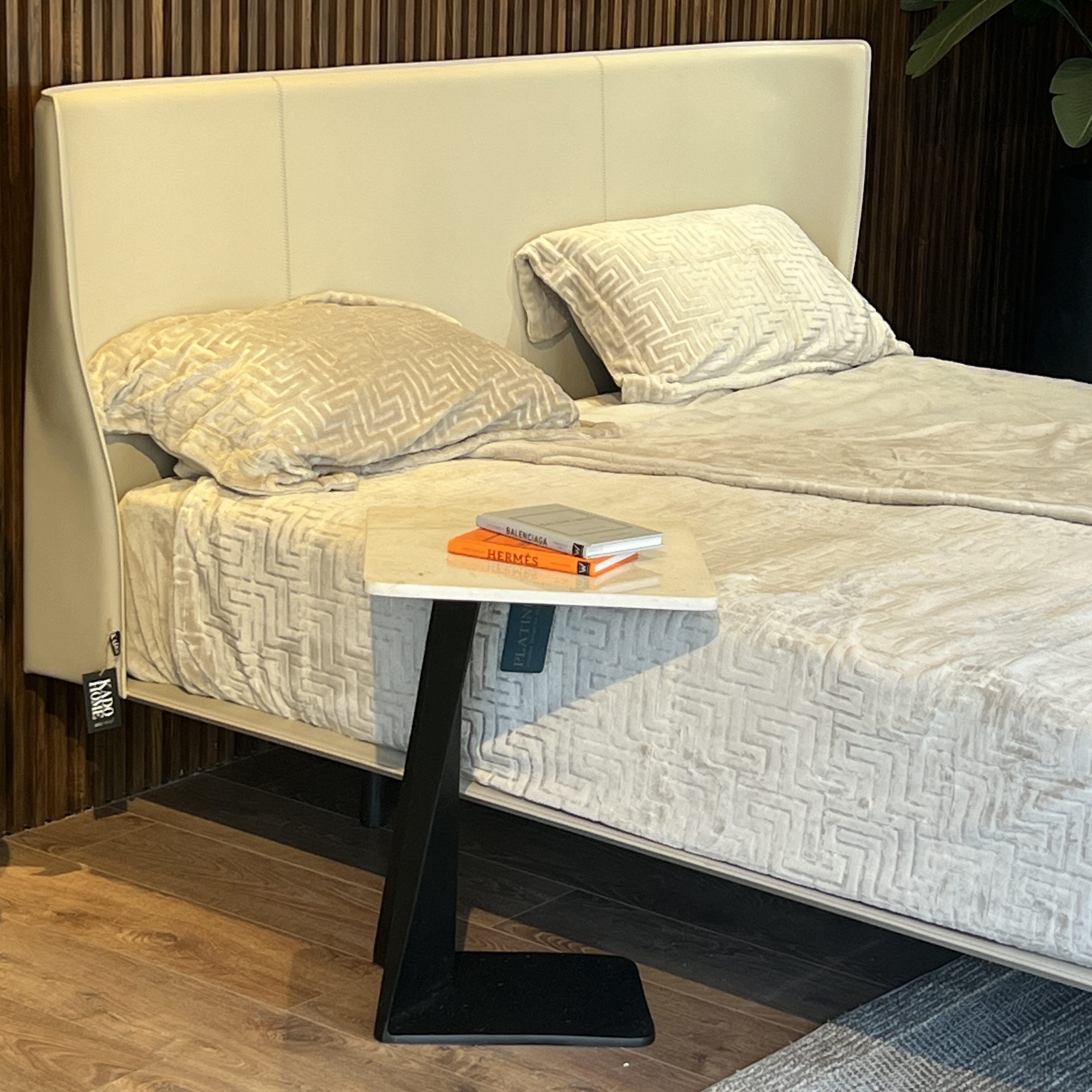 מיטה מונטנגרו עור אבן דגם סופיטל photo number 5