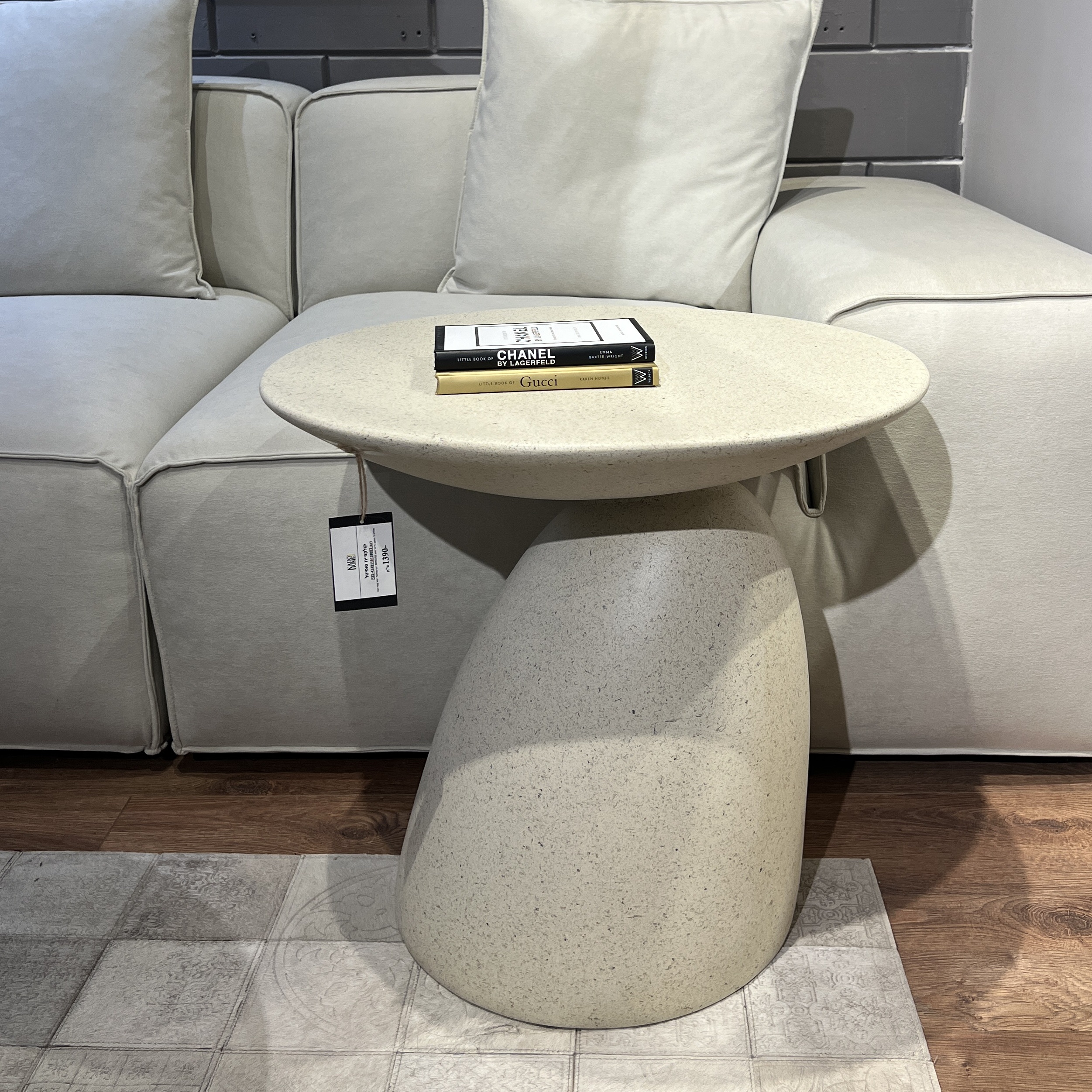 שולחן צד מעוצב פייבר סטון דגם סופיטל שולחן צד מעוצב פייבר סטון דגם סופיטל