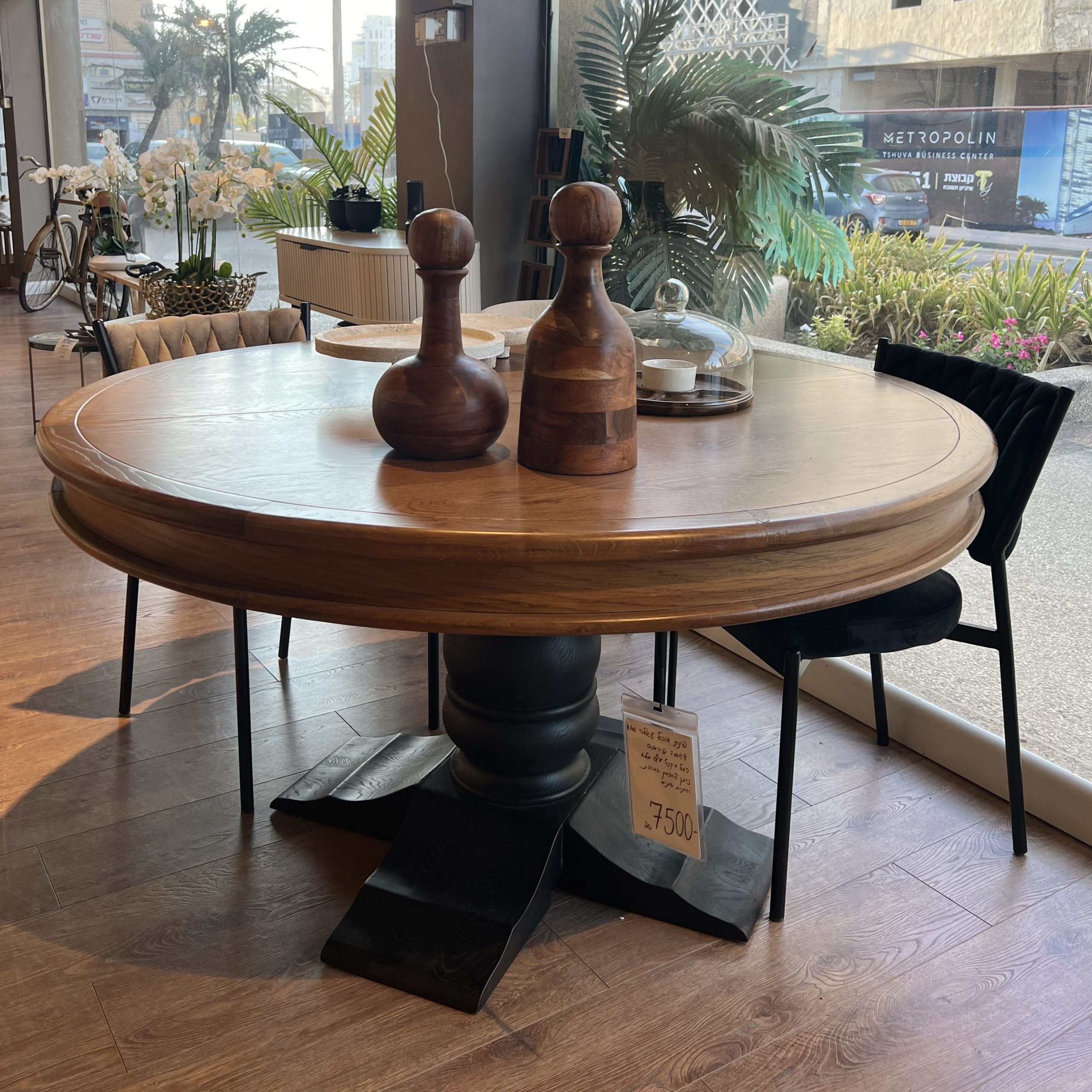 פינת אוכל עץ עגולה דגם פיראוס פינת אוכל עץ עגולה דגם פיראוס