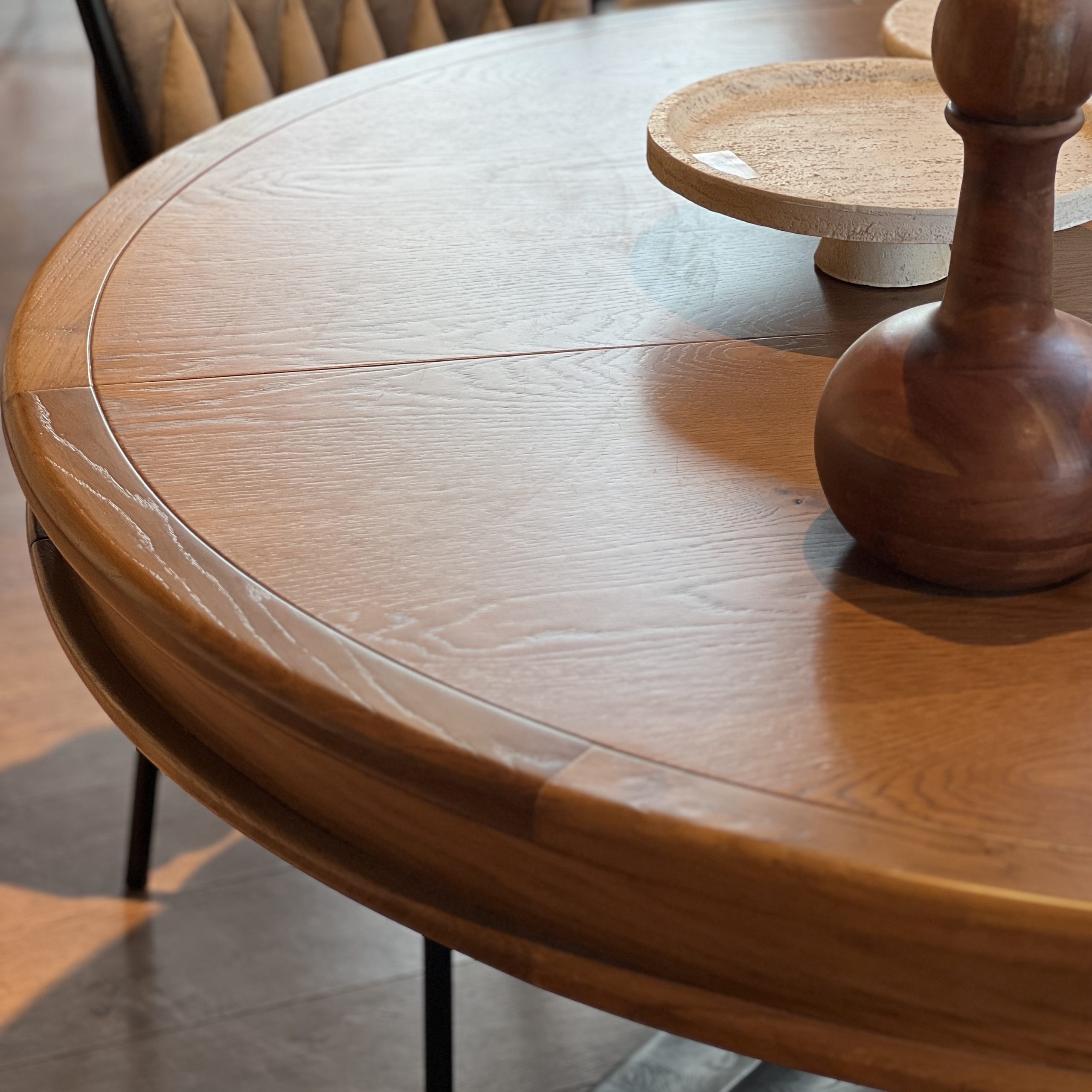 פינת אוכל עץ עגולה דגם פיראוס פינת אוכל עץ עגולה דגם פיראוס