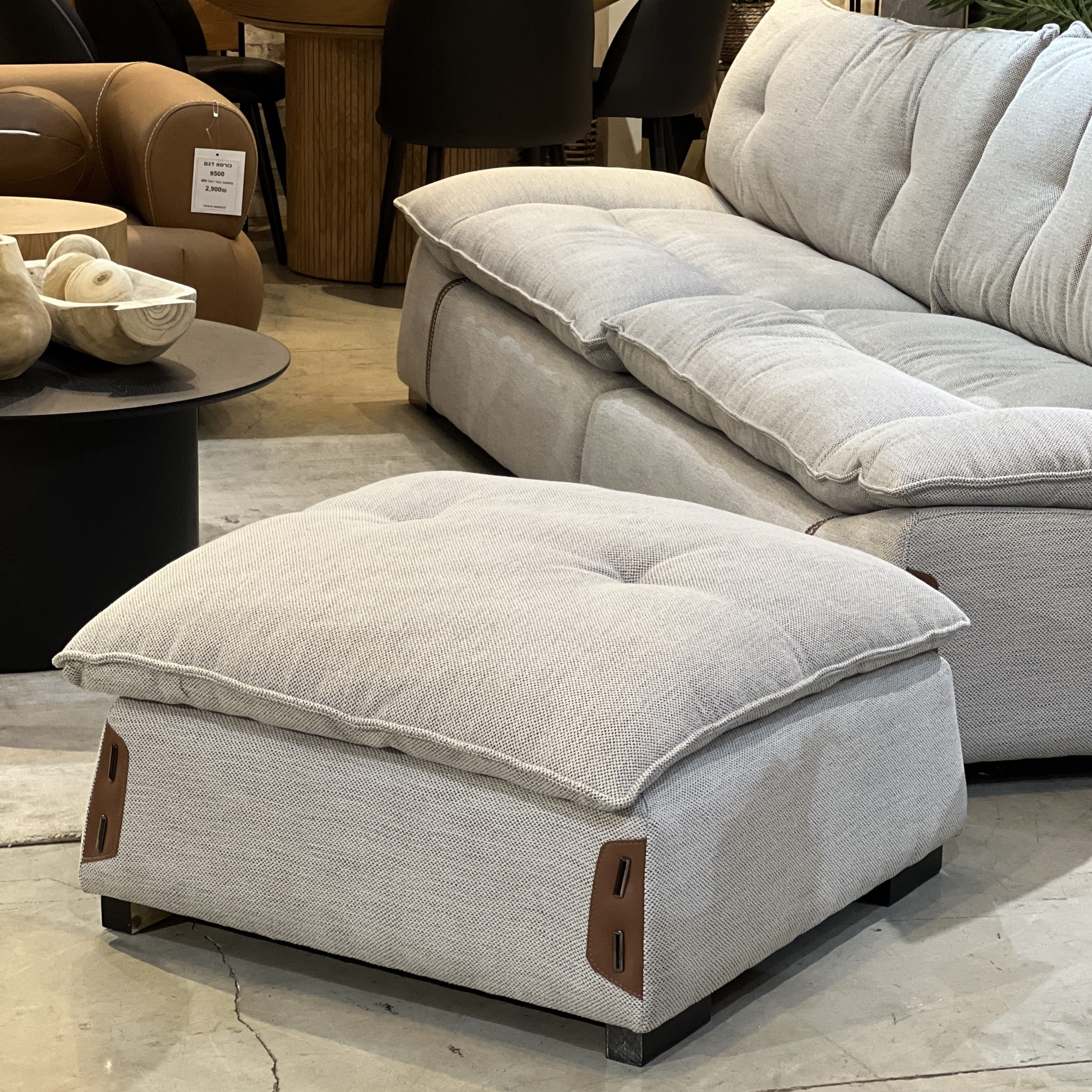 ספה והדום ורונה אריג אפור דגם סופיטל ספה והדום ורונה אריג אפור דגם סופיטל