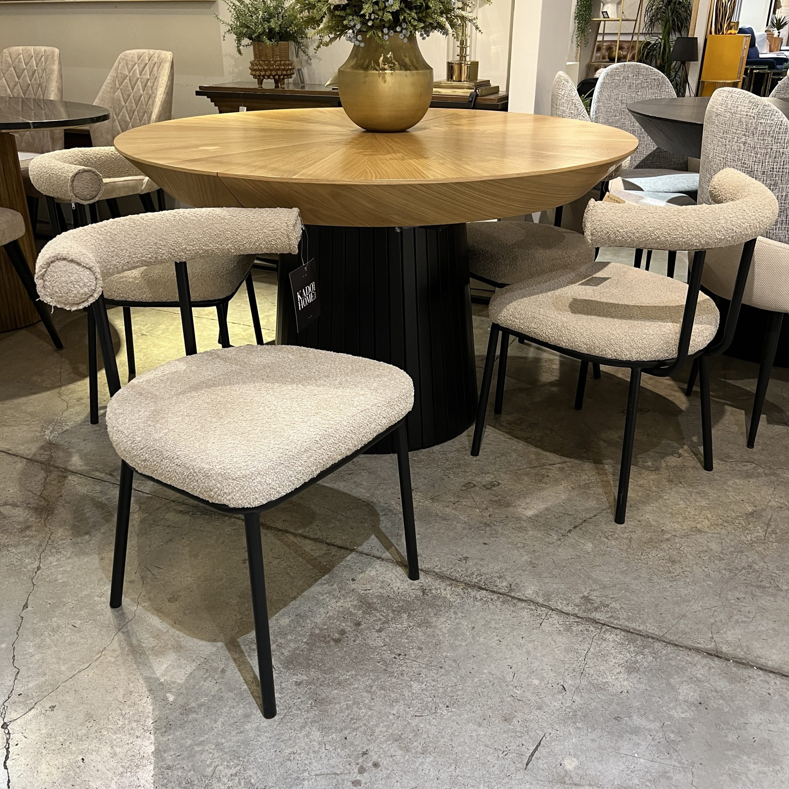 כיסא פינת אוכל בוקלה דגם מוס כיסא פינת אוכל בוקלה דגם מוס