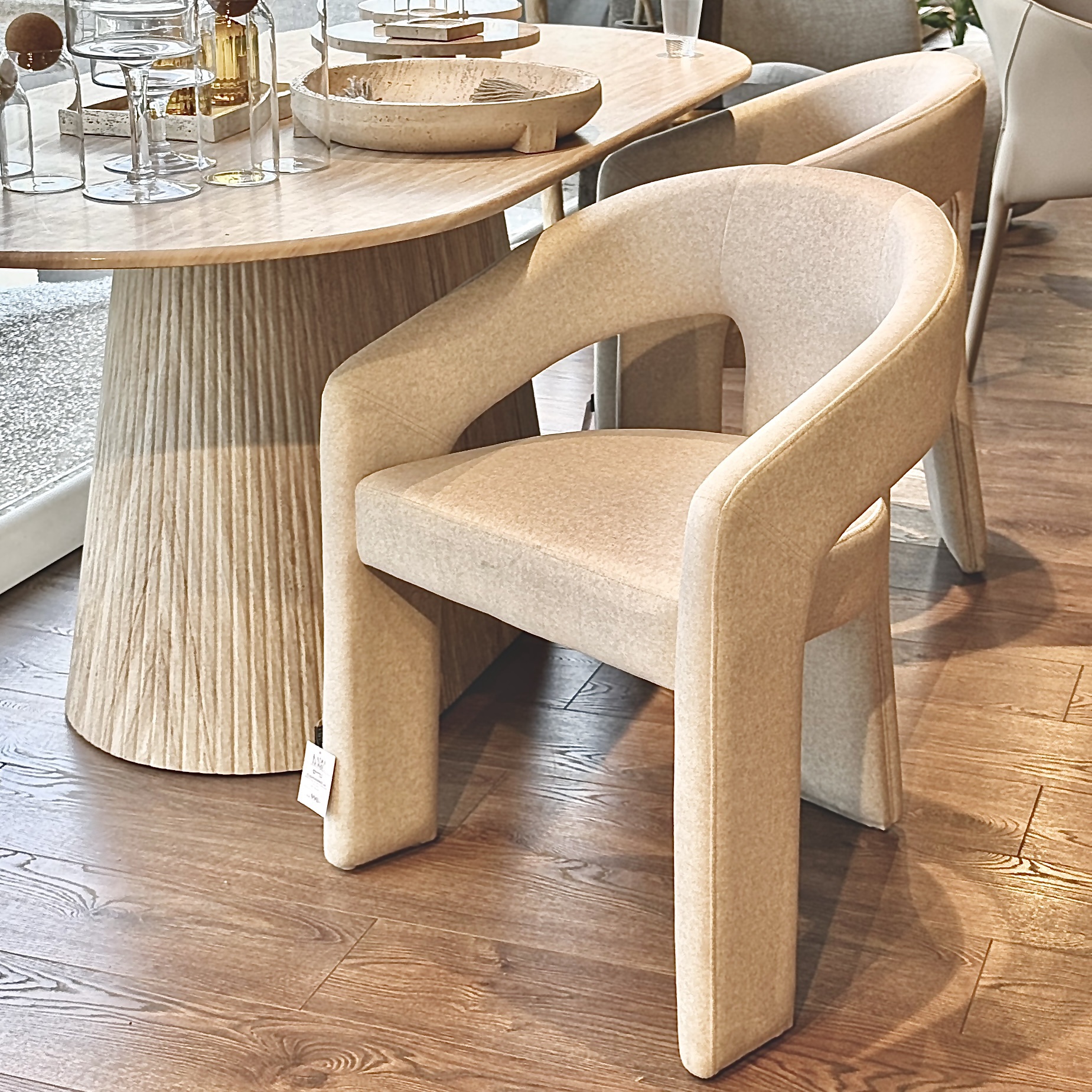 כיסא כורסא פרינסס גוון אבן דגם גרייס כיסא כורסא פרינסס גוון אבן דגם גרייס