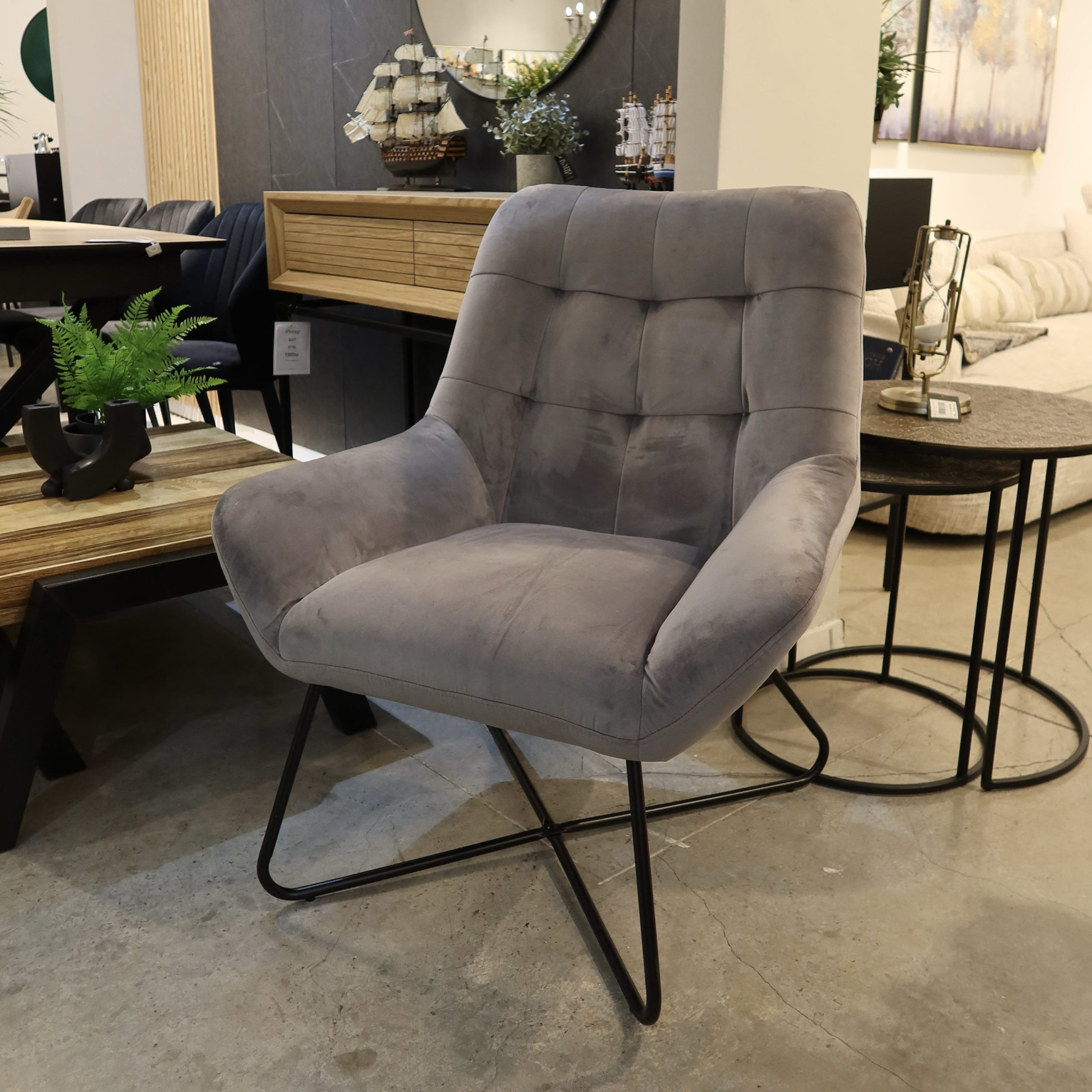 כורסא מעוצבת דגם רובין אפור