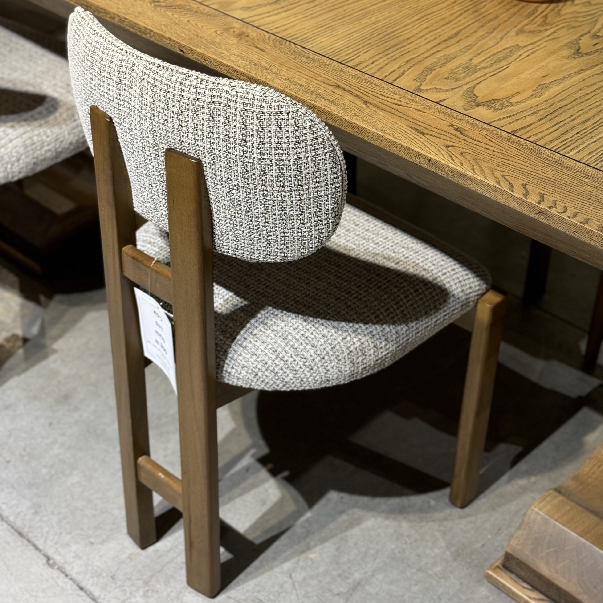 כיסא פינת אוכל מעוצב דגם פלוטו כיסא פינת אוכל מעוצב דגם פלוטו