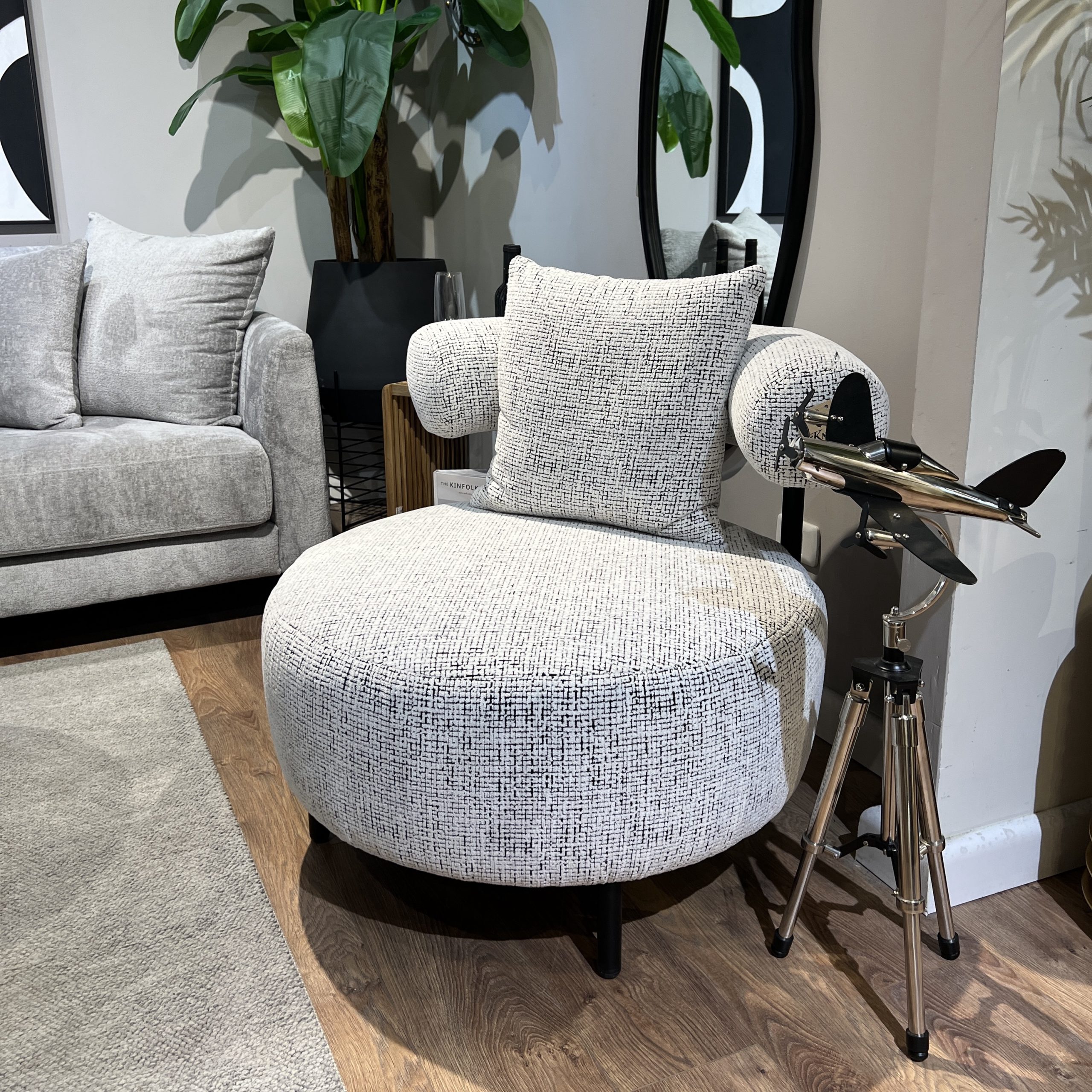 כורסא עגולה דגם בון כורסא עגולה דגם בון