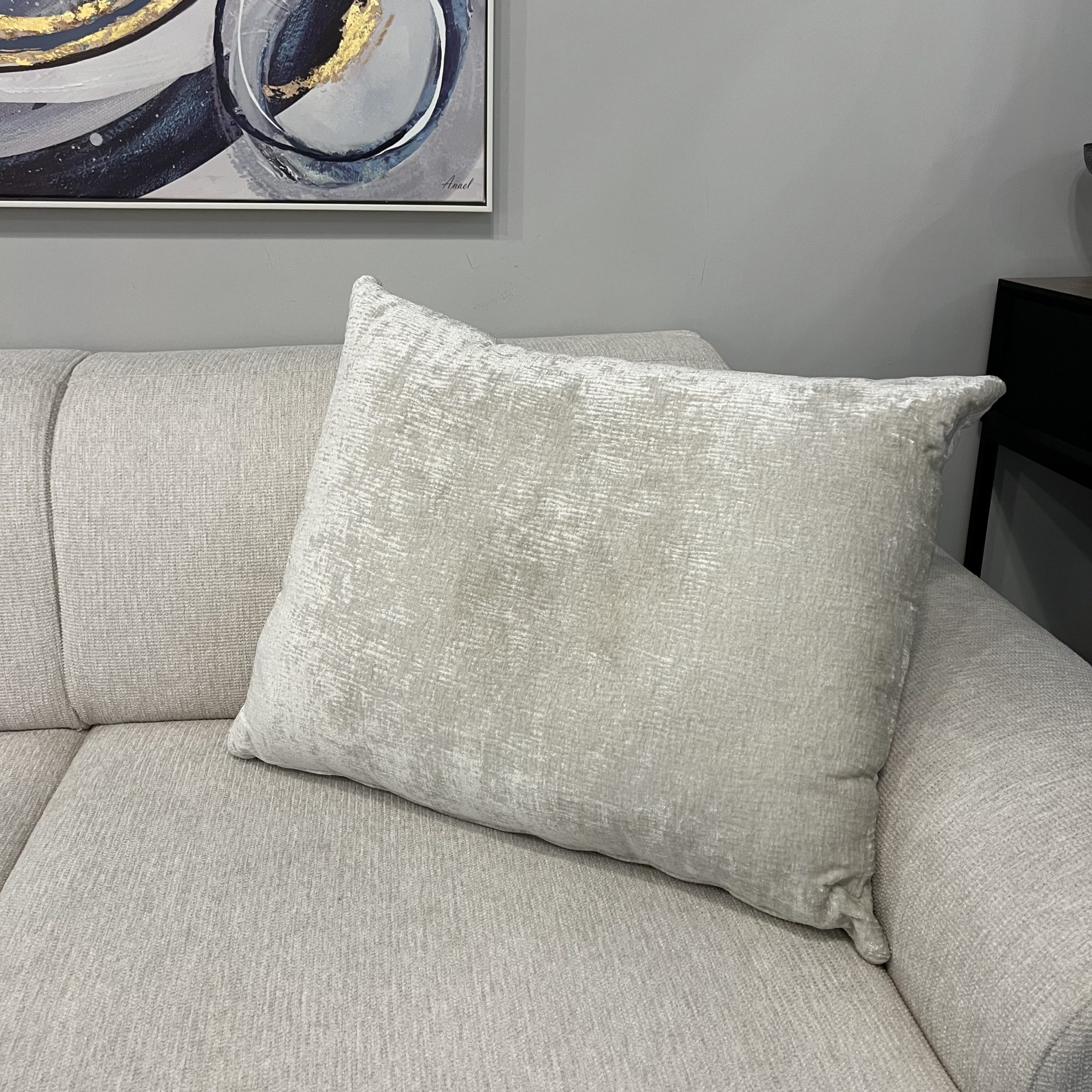 כרית נוי מלבנית שמנת דגם נקי כרית נוי מלבנית שמנת דגם נקי