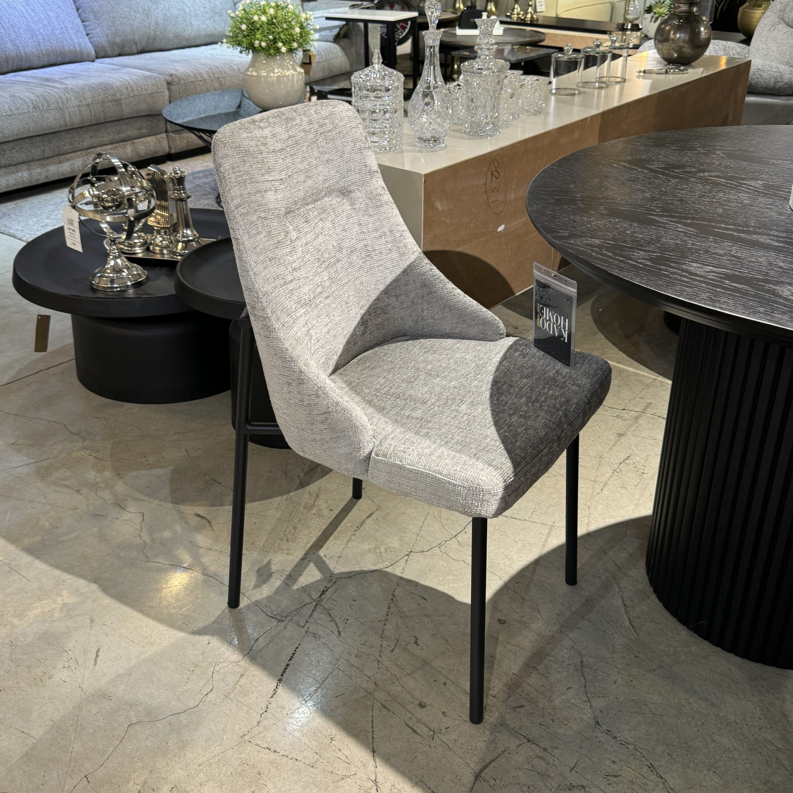 כיסא אורבניק אבן דגם לאקי כיסא אורבניק אבן דגם לאקי