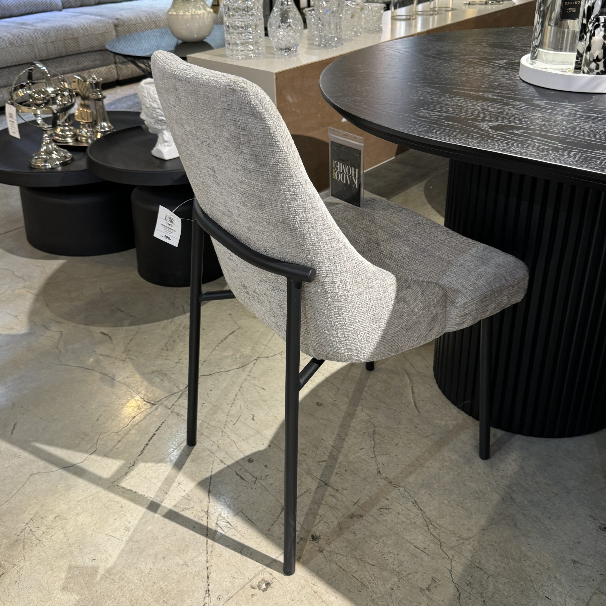 כיסא אורבניק אבן דגם לאקי כיסא אורבניק אבן דגם לאקי