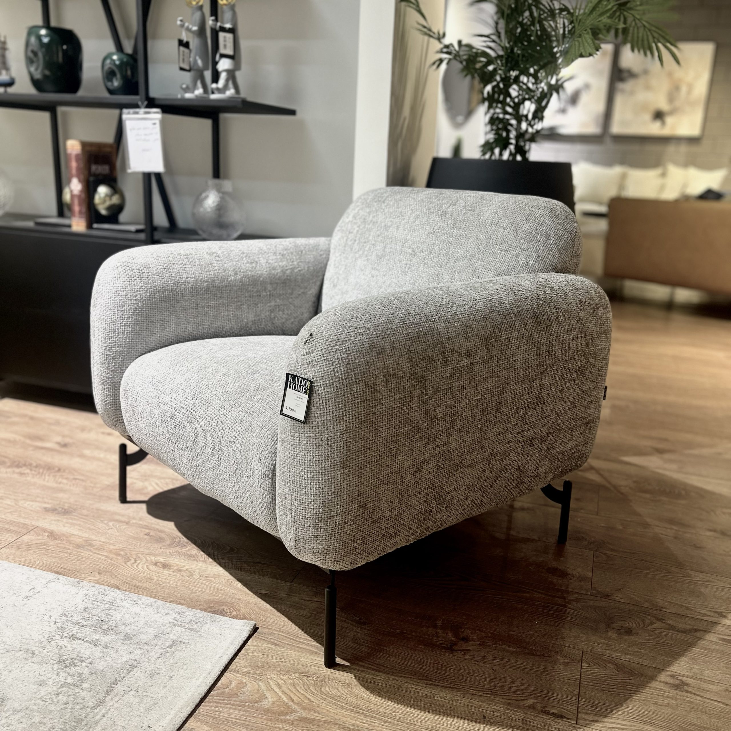 כורסא קלאסיק דגם ויקי אריג אפור כורסא קלאסיק דגם ויקי אריג אפור