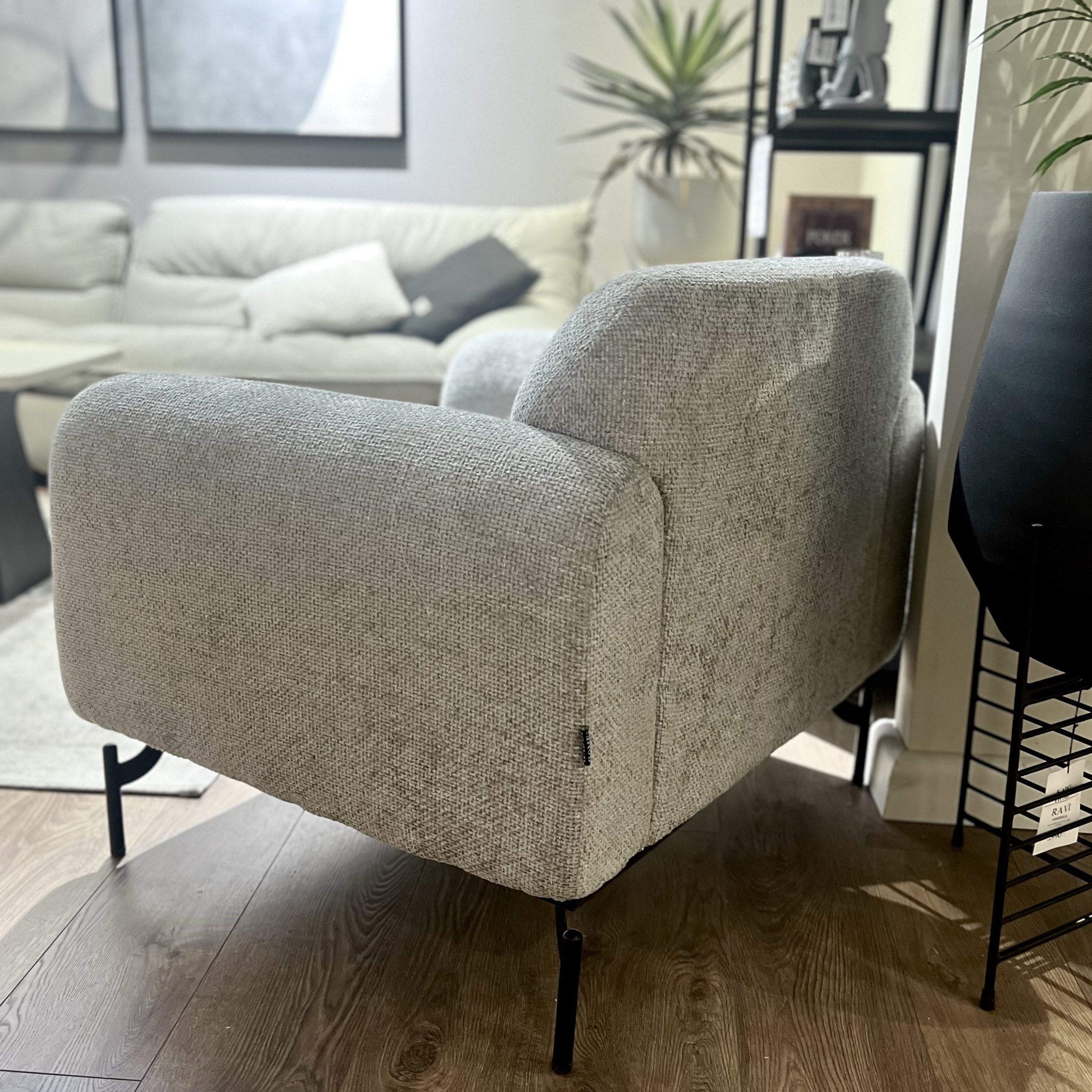 כורסא קלאסיק דגם ויקי אריג אפור כורסא קלאסיק דגם ויקי אריג אפור