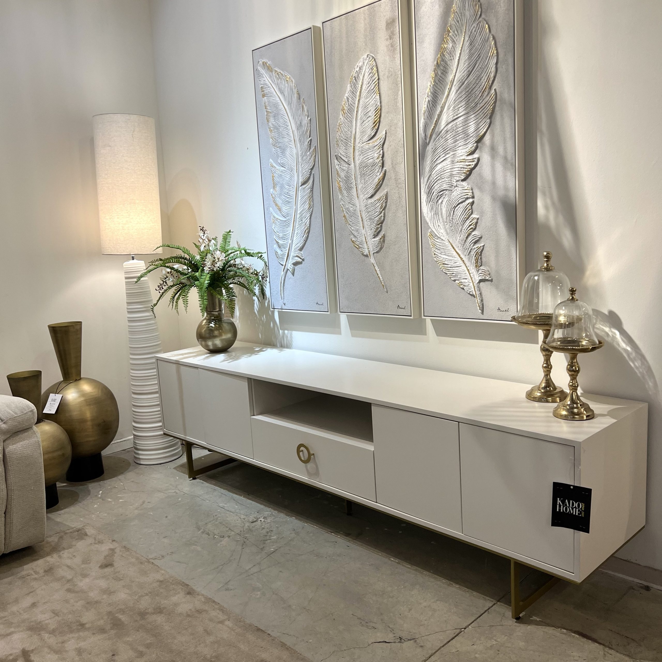 מזנון יוקרתי דגם שוהם בעיצוב אישי מזנון יוקרתי דגם שוהם בעיצוב אישי