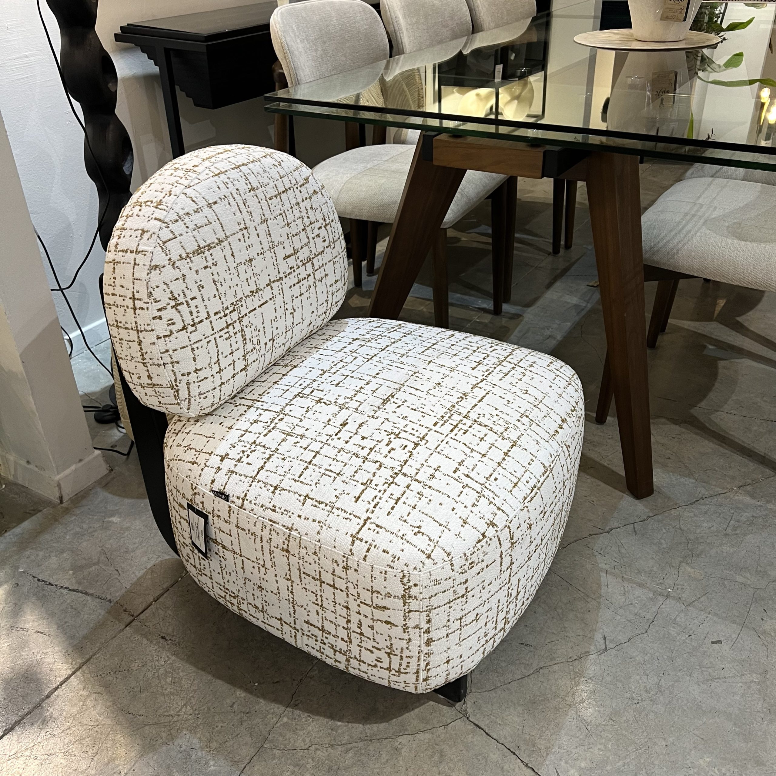 כורסא מעוצבת ניוד גריד שמנת גולד דגם סופיטל כורסא מעוצבת ניוד גריד שמנת גולד דגם סופיטל