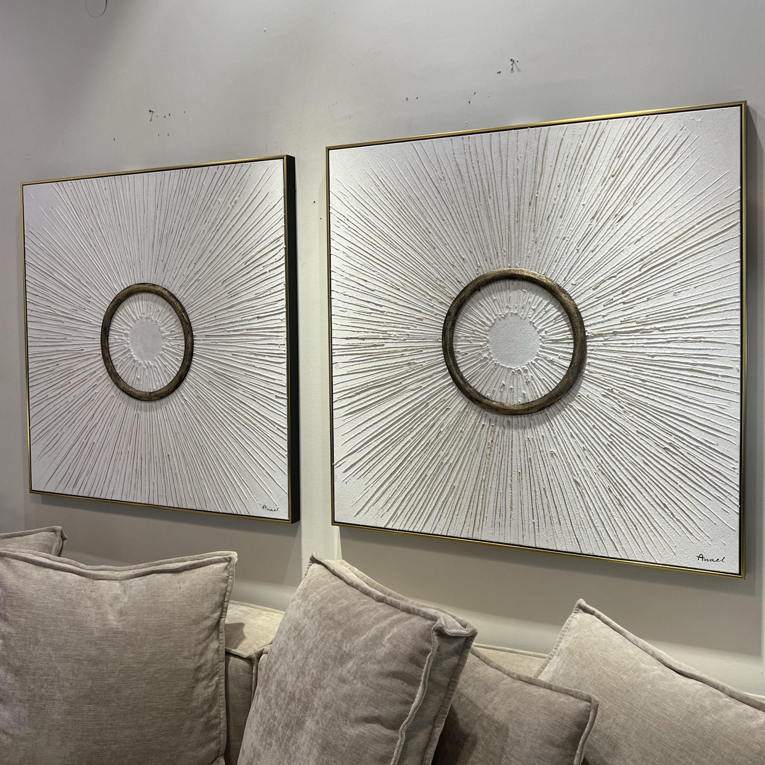 תמונה אנאל גווני לבן עבודת יד בשילוב הדפסה תמונה אנאל גווני לבן עבודת יד בשילוב הדפסה