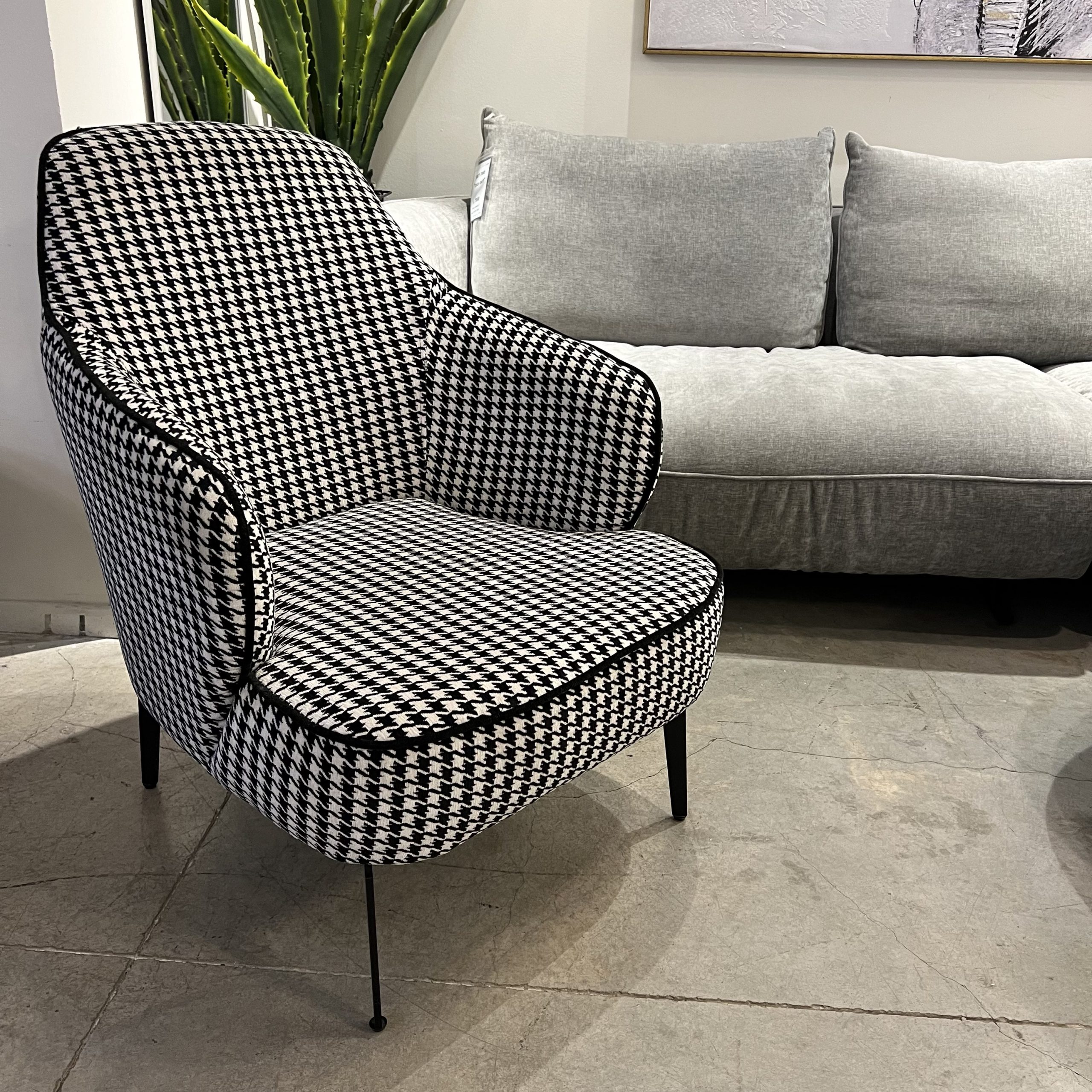 כורסא מעוצבת דגם ג׳ונס במבצע כורסא מעוצבת דגם ג׳ונס במבצע