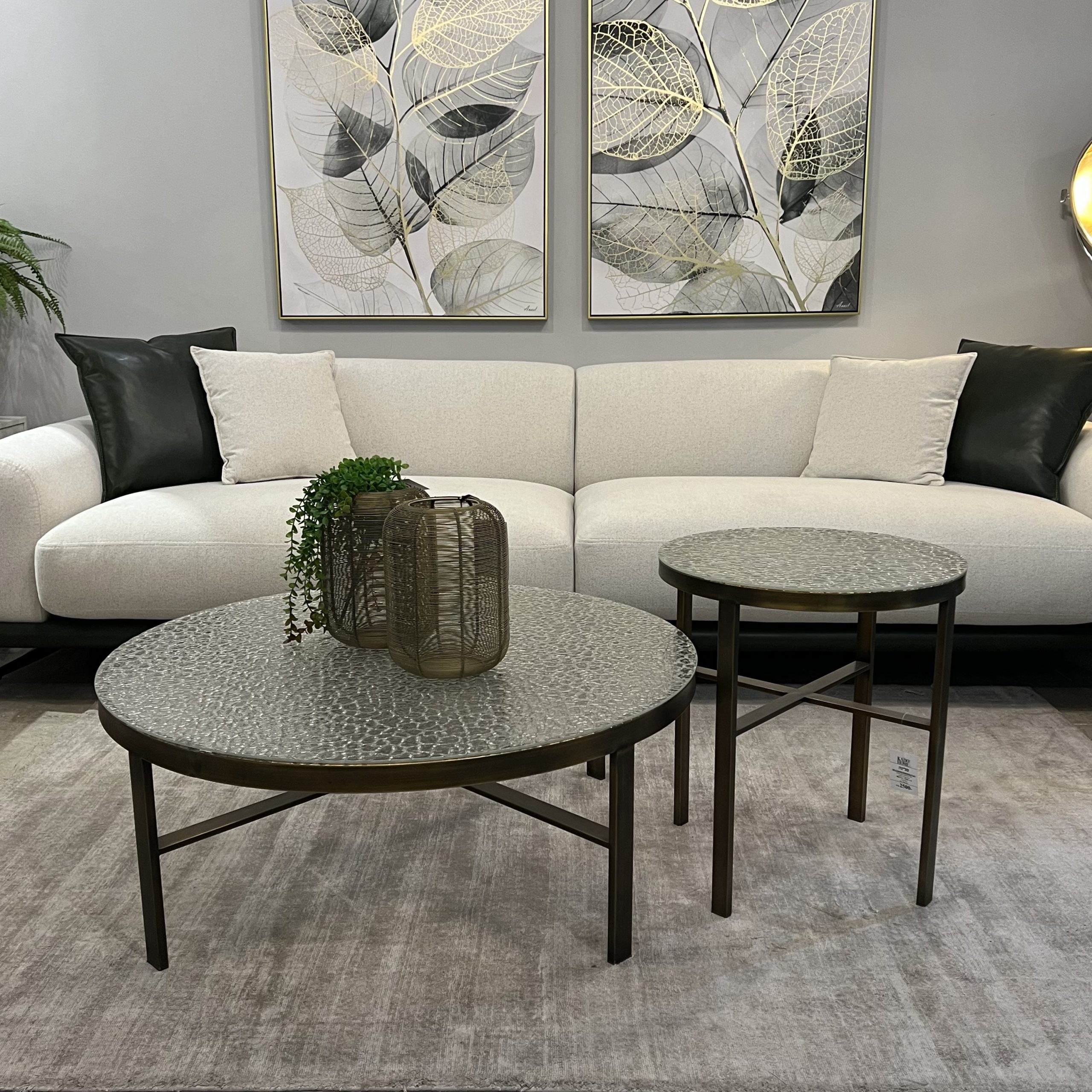 סט שולחנות סלון עגולים זהב זכוכית ריקועים דגם סלינה סט שולחנות סלון עגולים זהב זכוכית ריקועים דגם סלינה