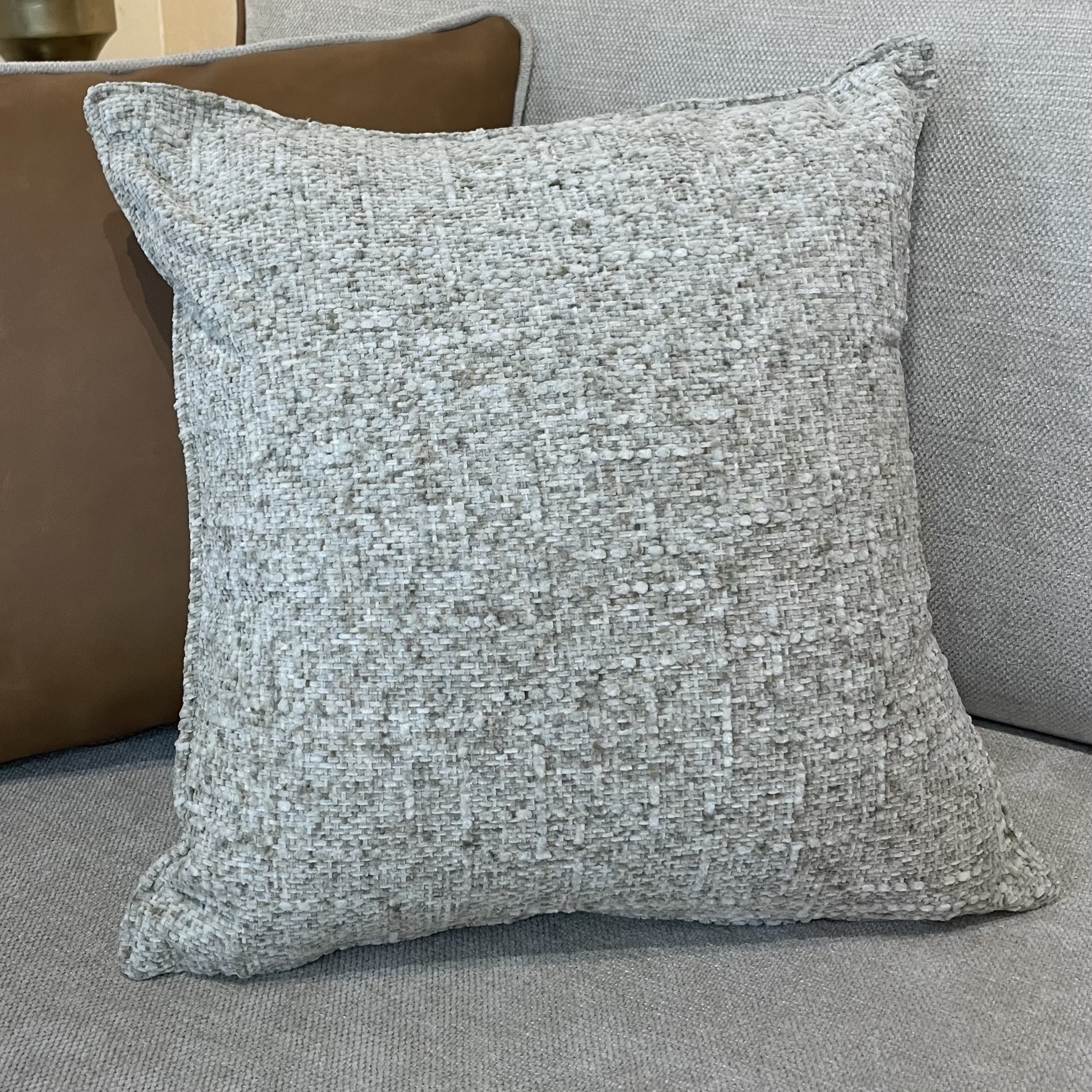 כרית נוי מרובעת שתי וערב כרית נוי מרובעת שתי וערב