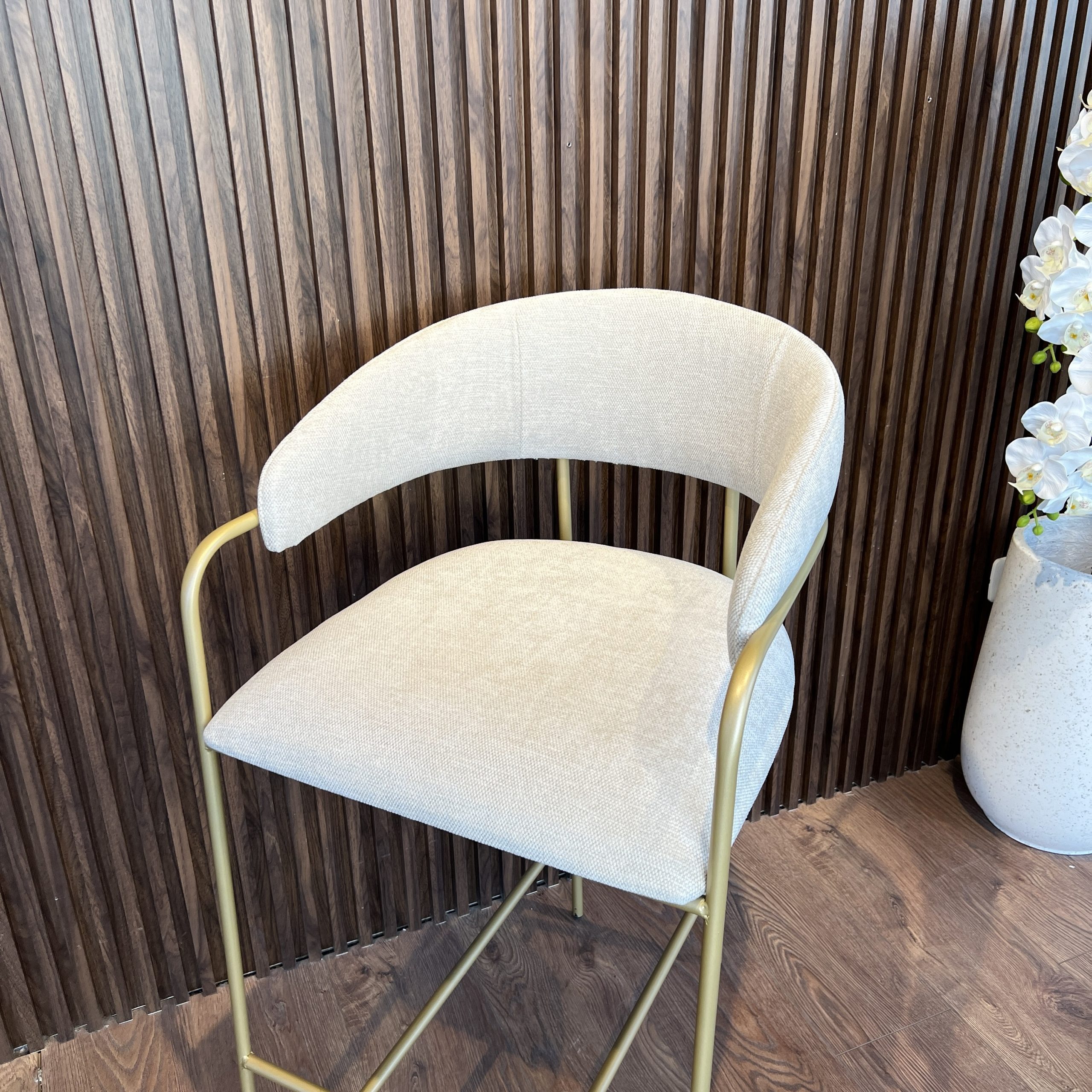 כסא בר מעוצב דגם לוקס כסא בר מעוצב דגם לוקס