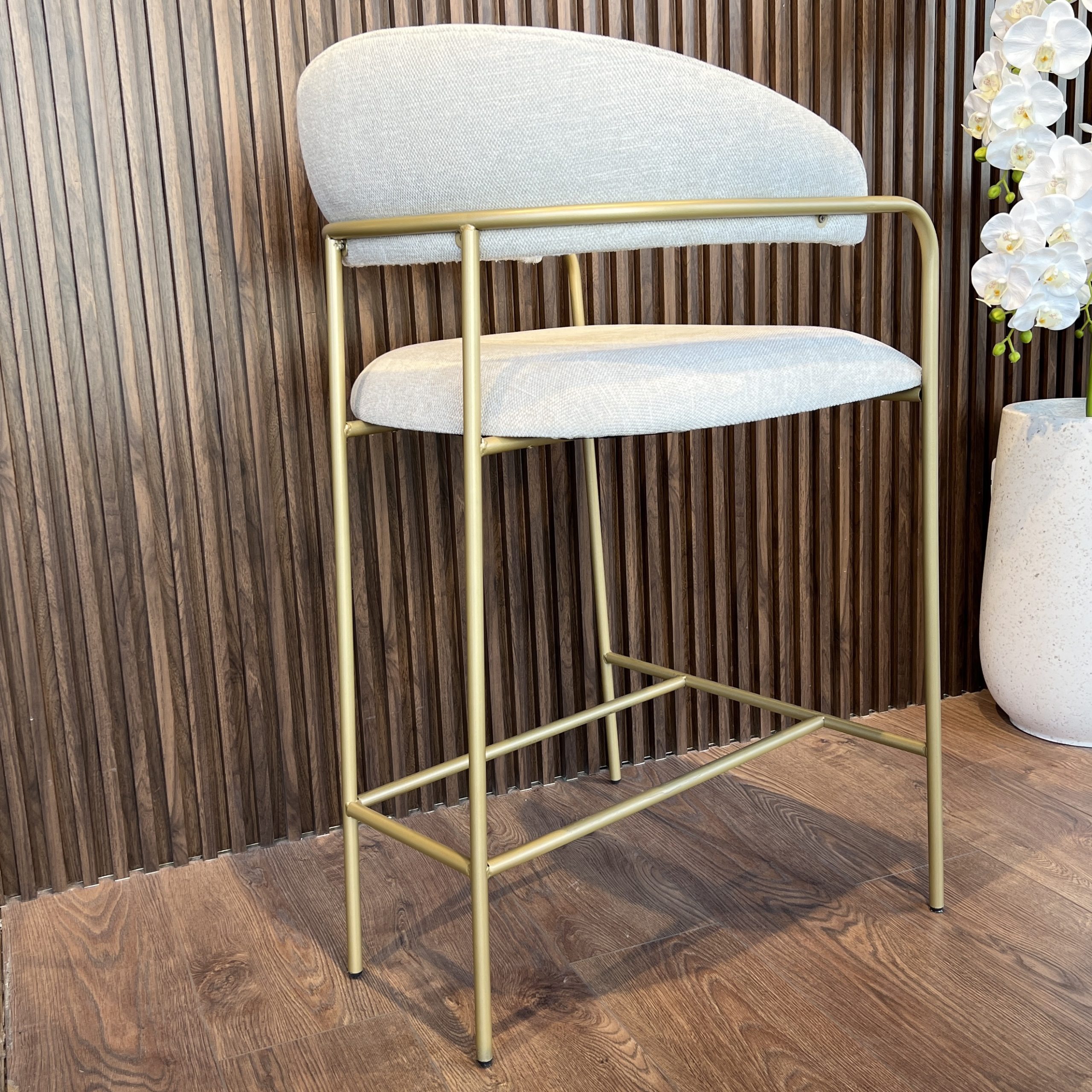 כסא בר מעוצב דגם לוקס כסא בר מעוצב דגם לוקס