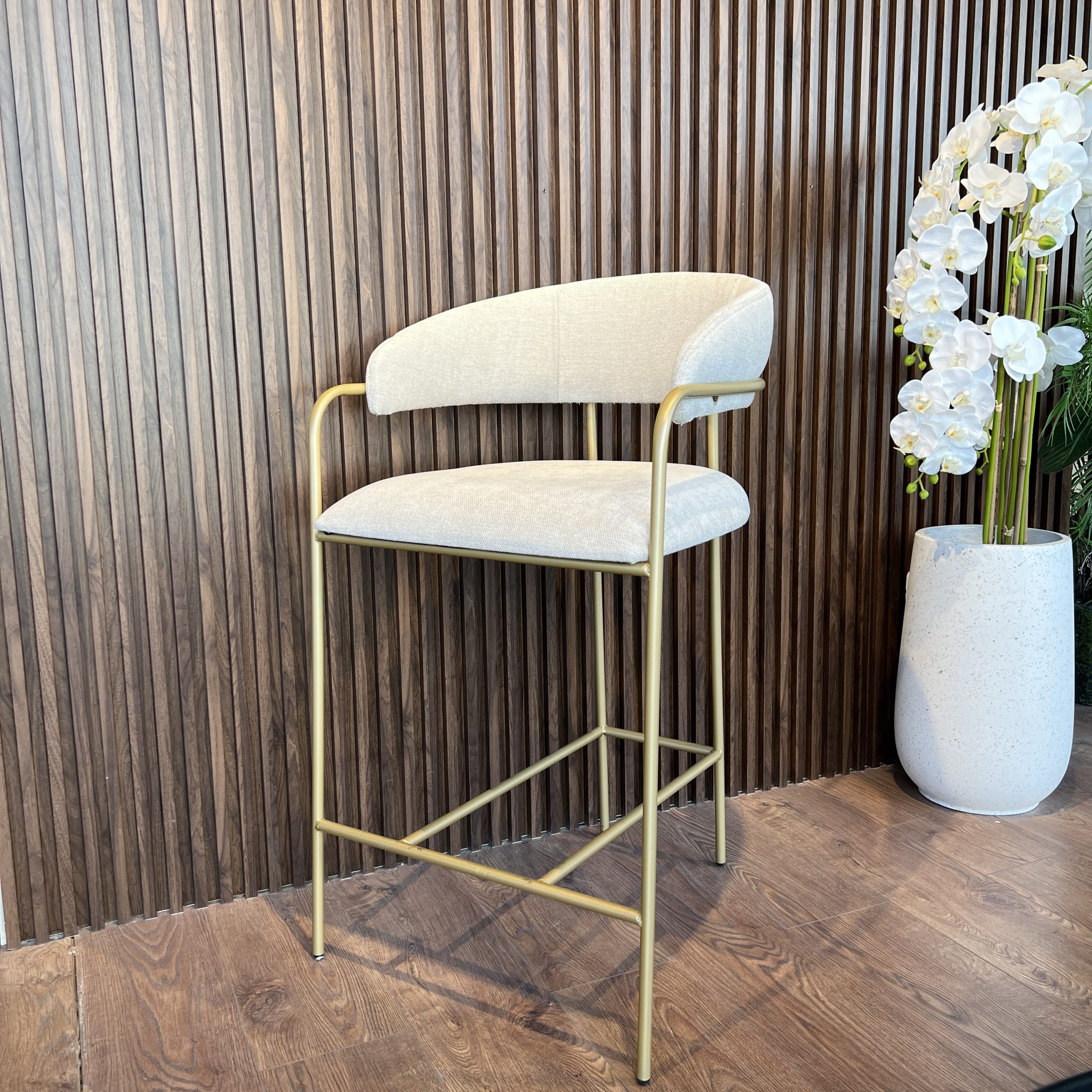 כסא בר מעוצב דגם לוקס כסא בר מעוצב דגם לוקס