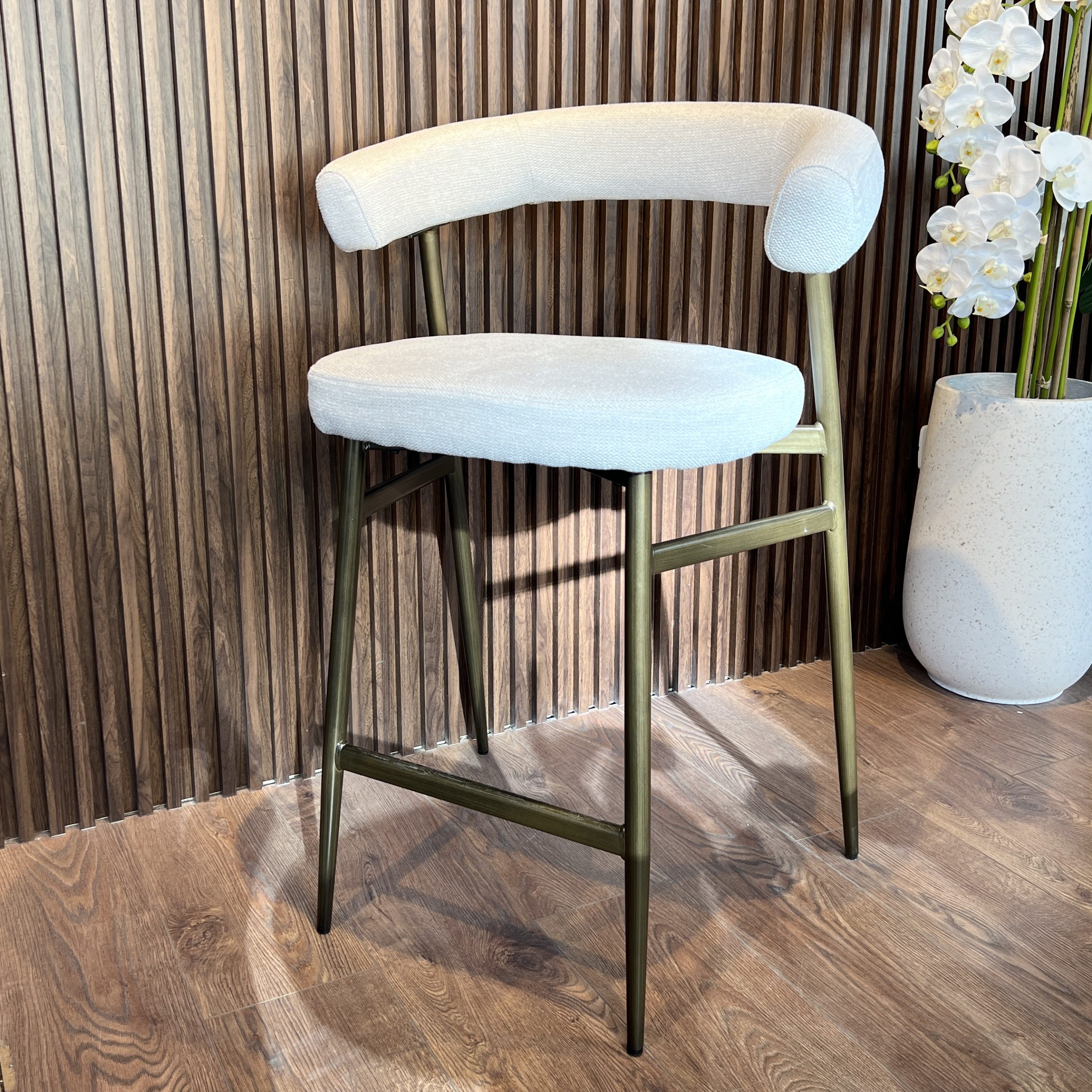 כסא בר גוזי דגם רוני אריג אבן כסא בר גוזי דגם רוני אריג אבן