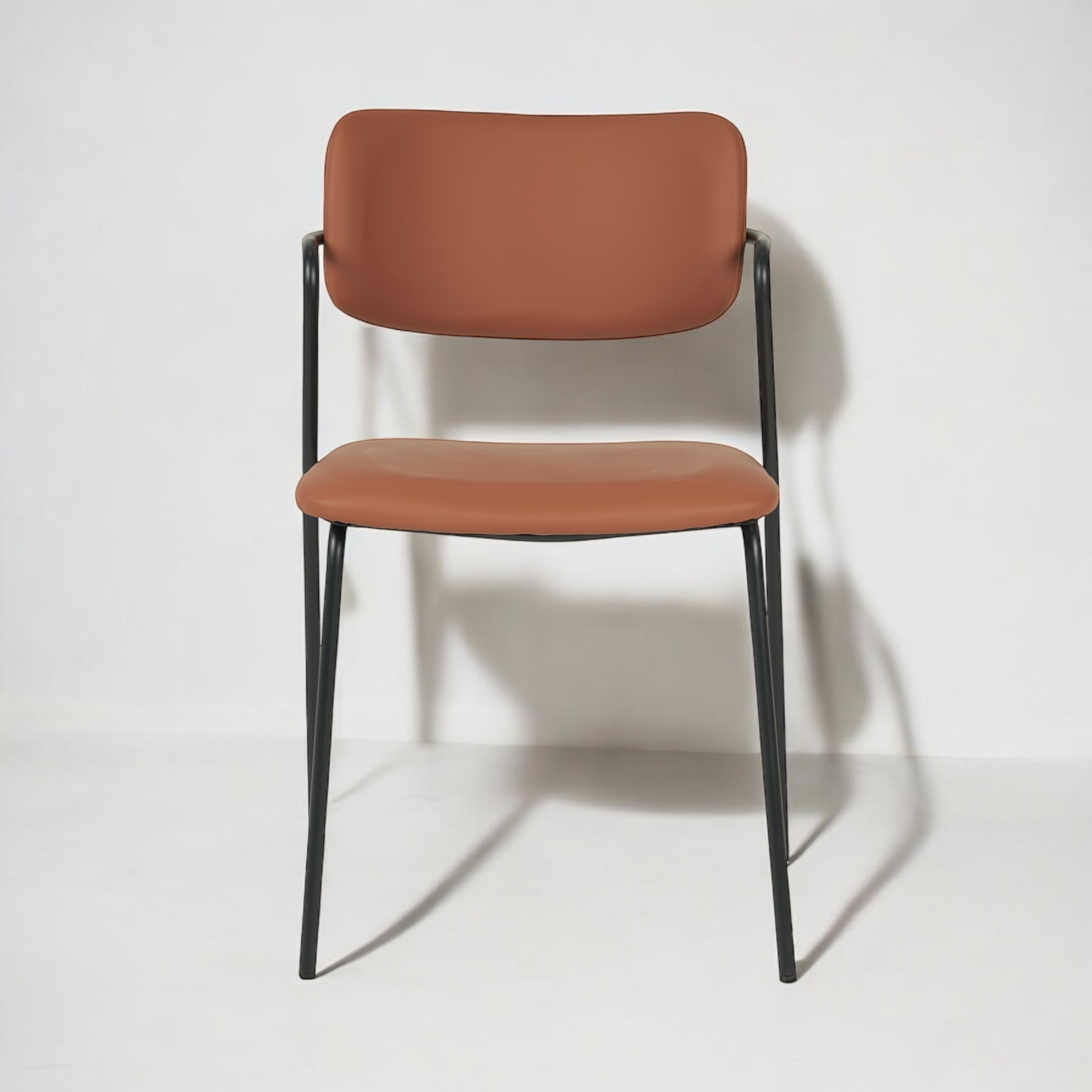 כיסא דגם לוסיאן דמוי עור קאמל - SALE כיסא דגם לוסיאן דמוי עור קאמל - SALE