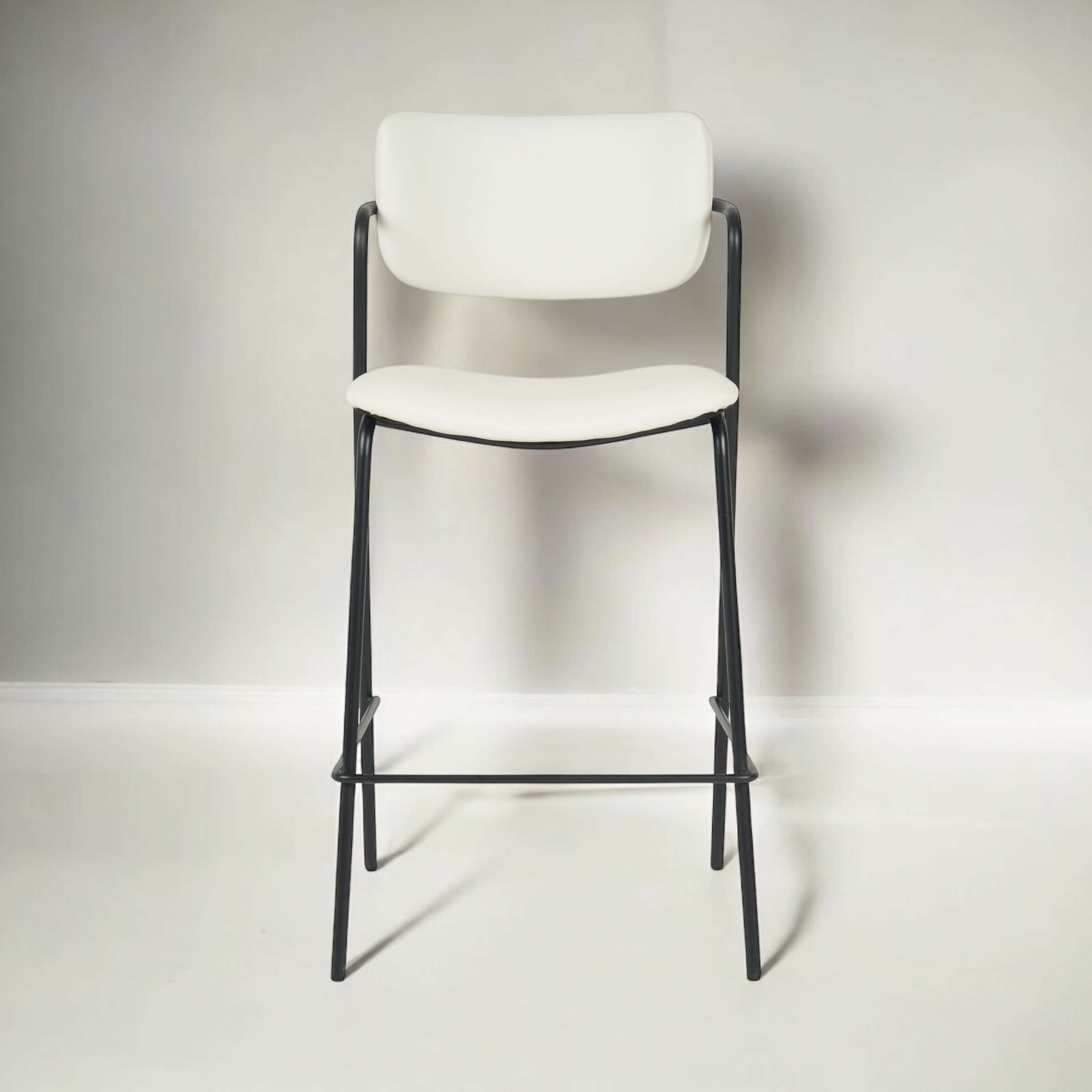 כיסא בר דגם לוסיאן בד דמוי עור שמנת - SALE כיסא בר דגם לוסיאן בד דמוי עור שמנת - SALE