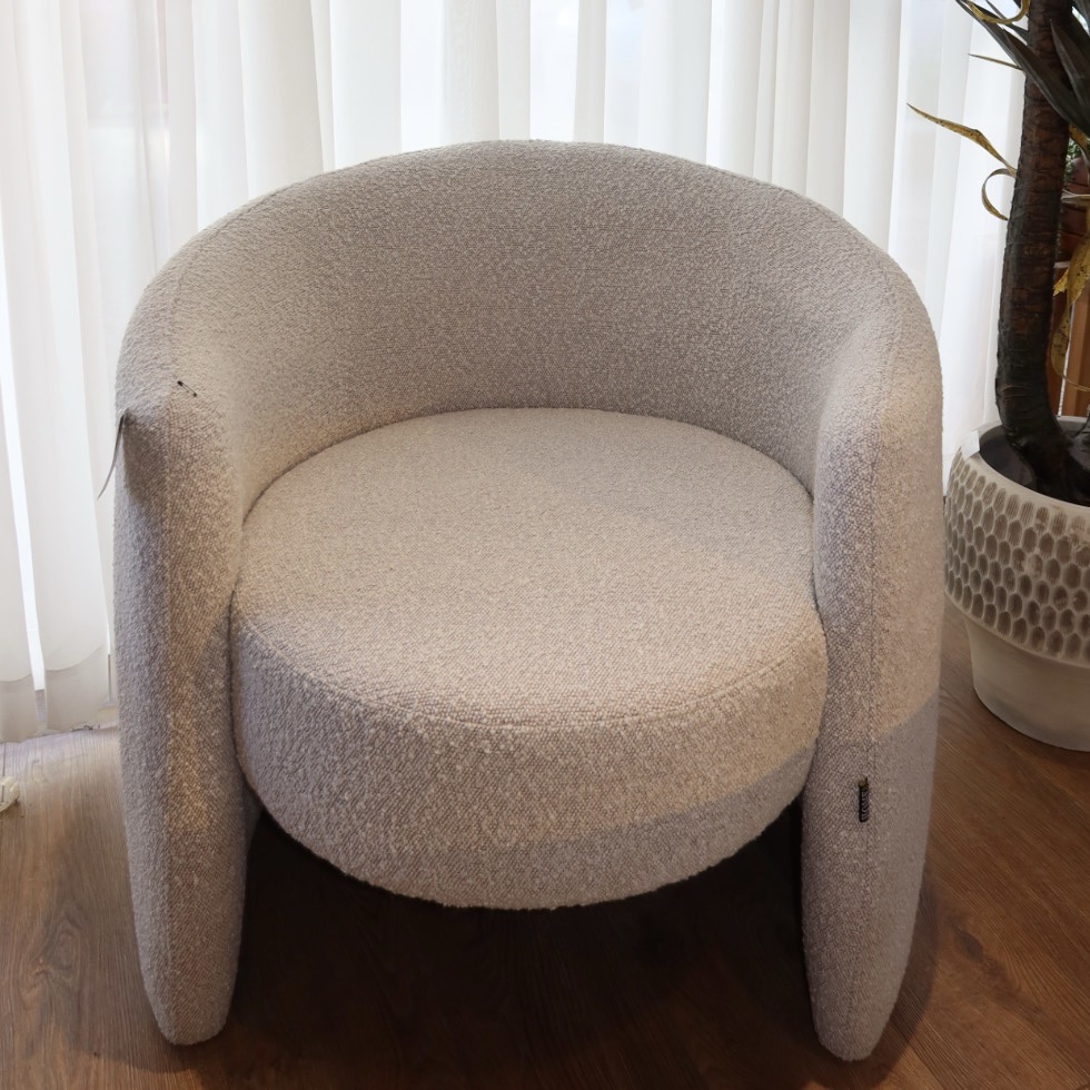 כורסא סילק אפור שמנת דגם ויקי כורסא סילק אפור שמנת דגם ויקי