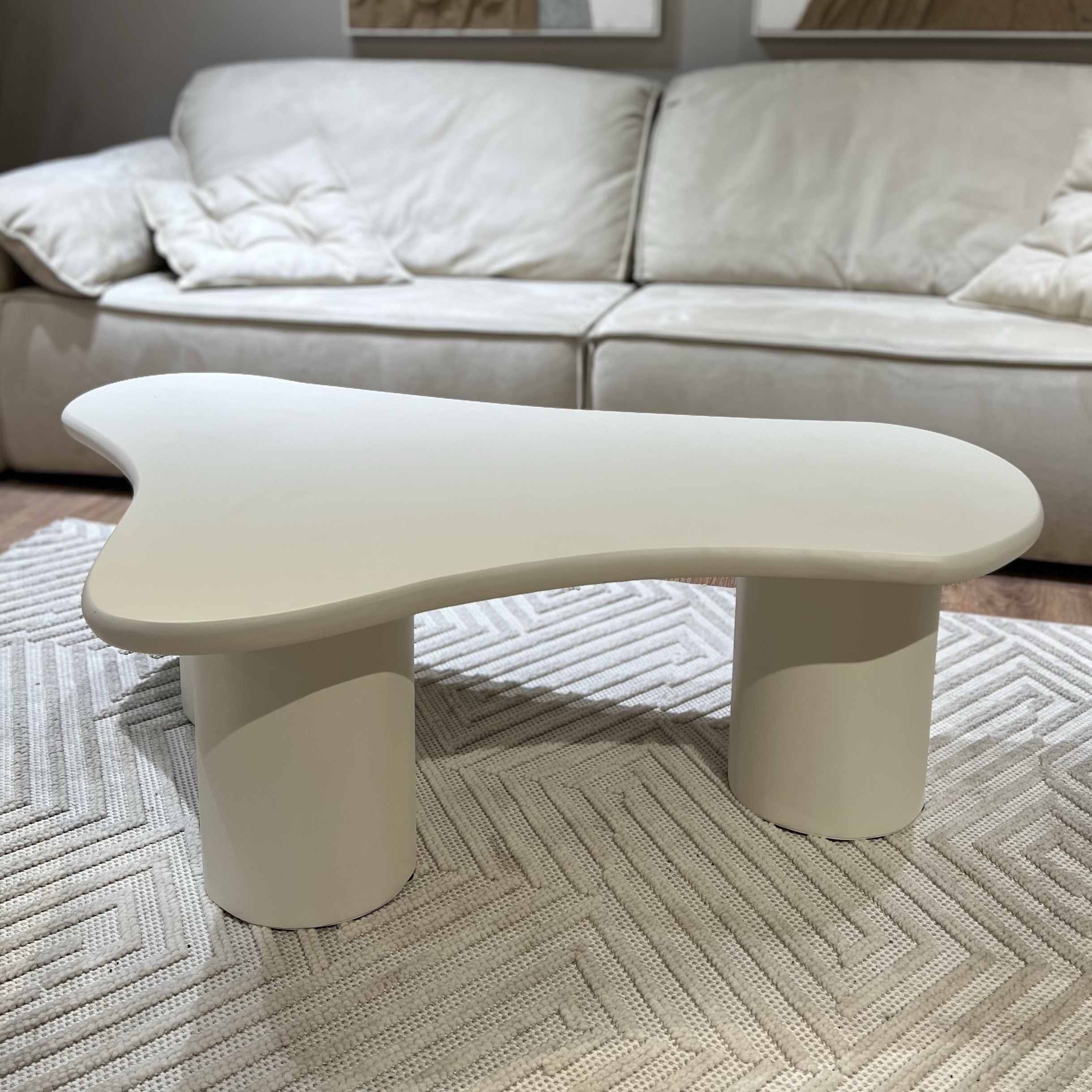 שולחן סלון דגם אמורפי שולחן סלון דגם אמורפי